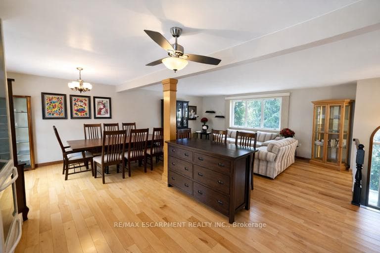 18 Ross Street photo 17