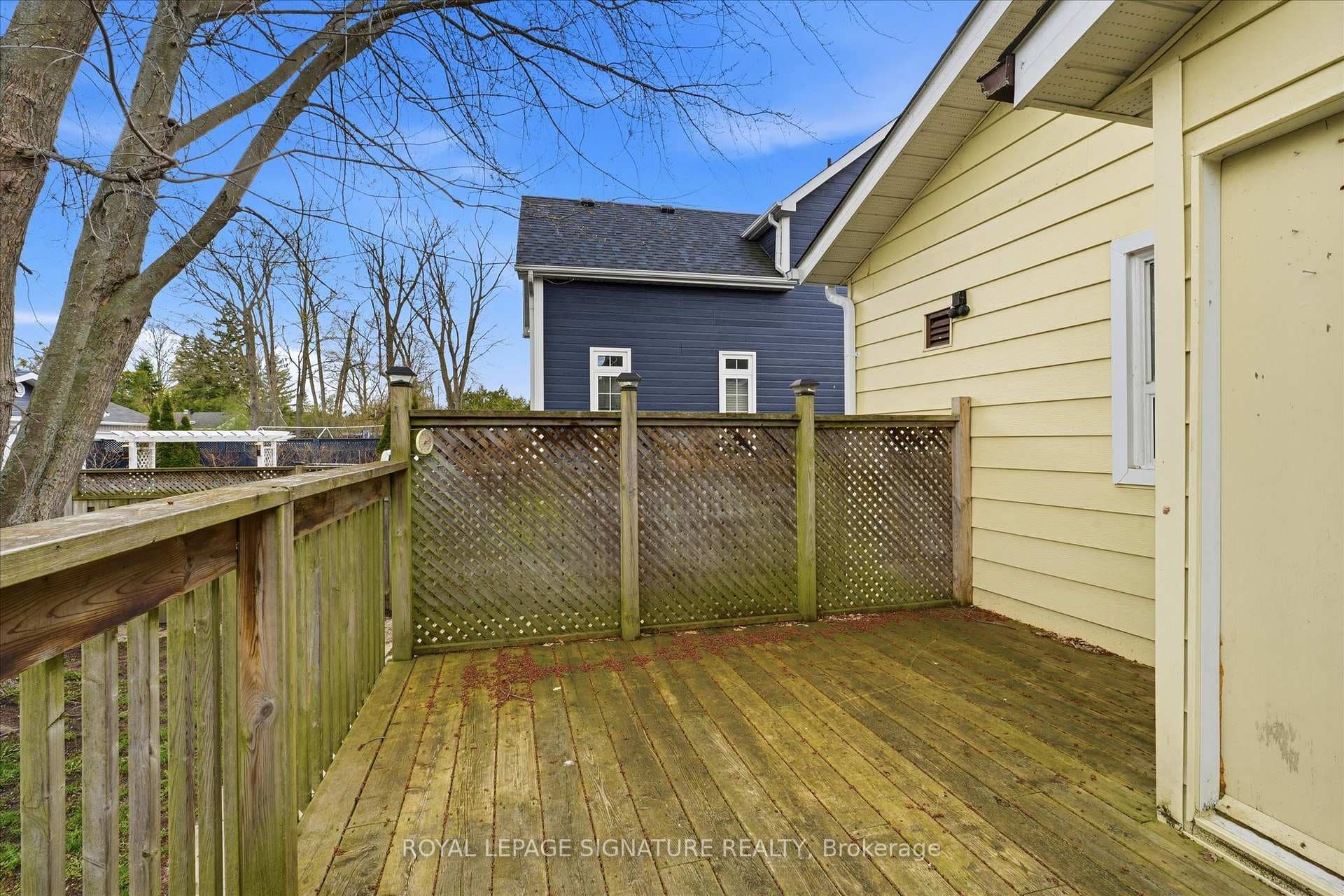 54 Farley Circle photo 26