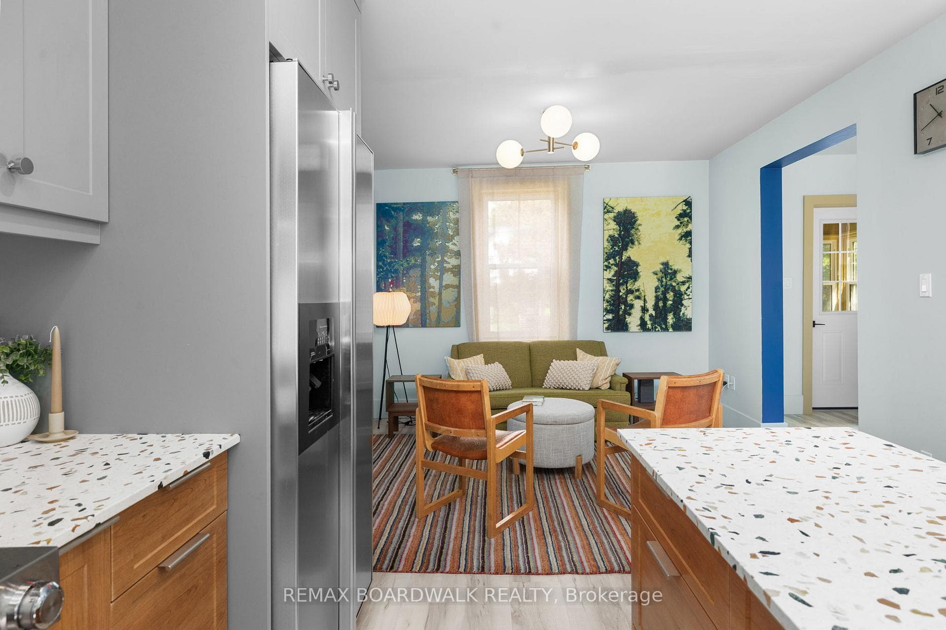 8 Grant Street photo 11