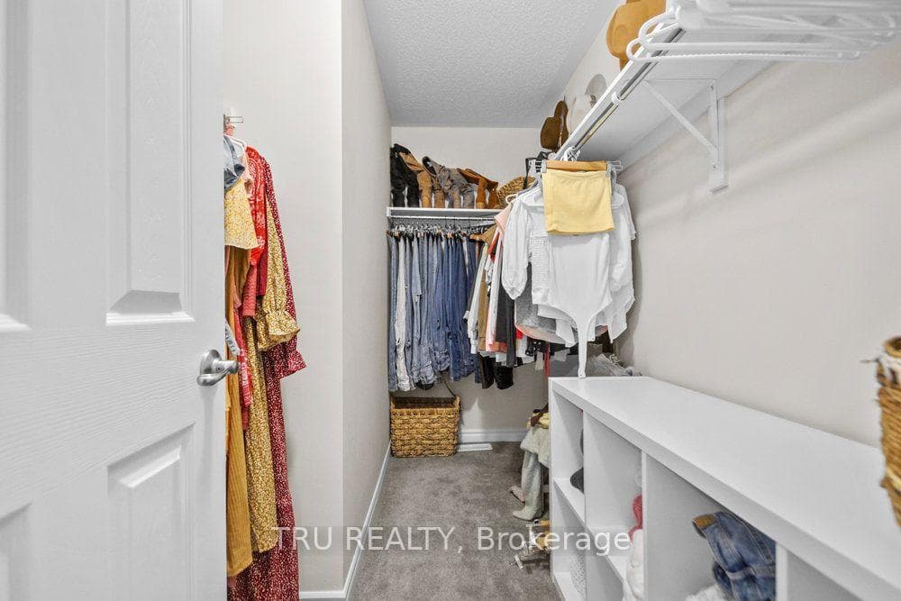 731 Brittanic Road photo 22