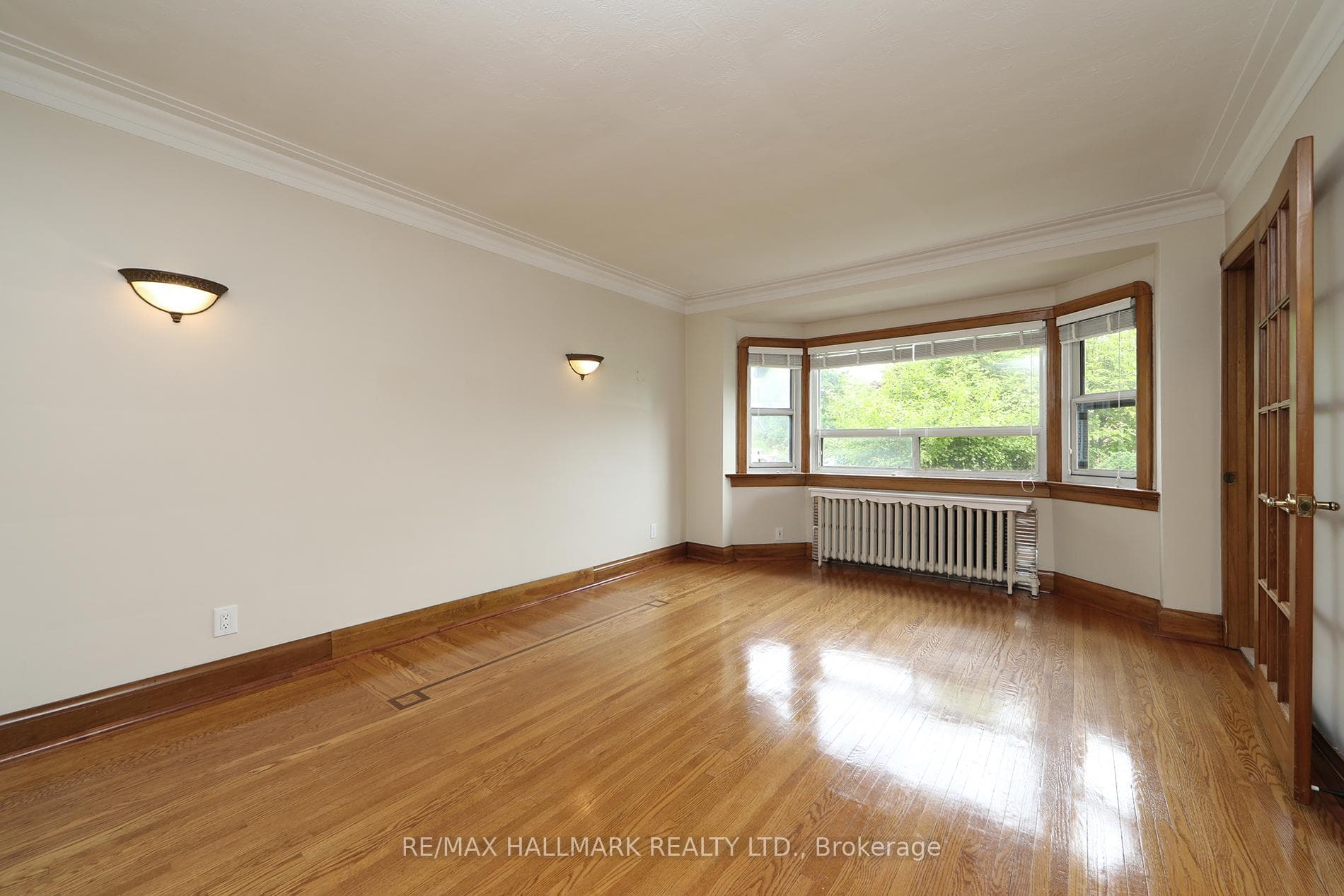 157 Woodville Avenue photo 6