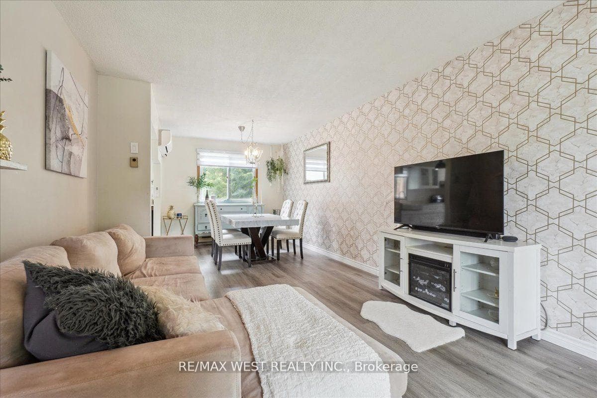 33 Park Avenue photo 2