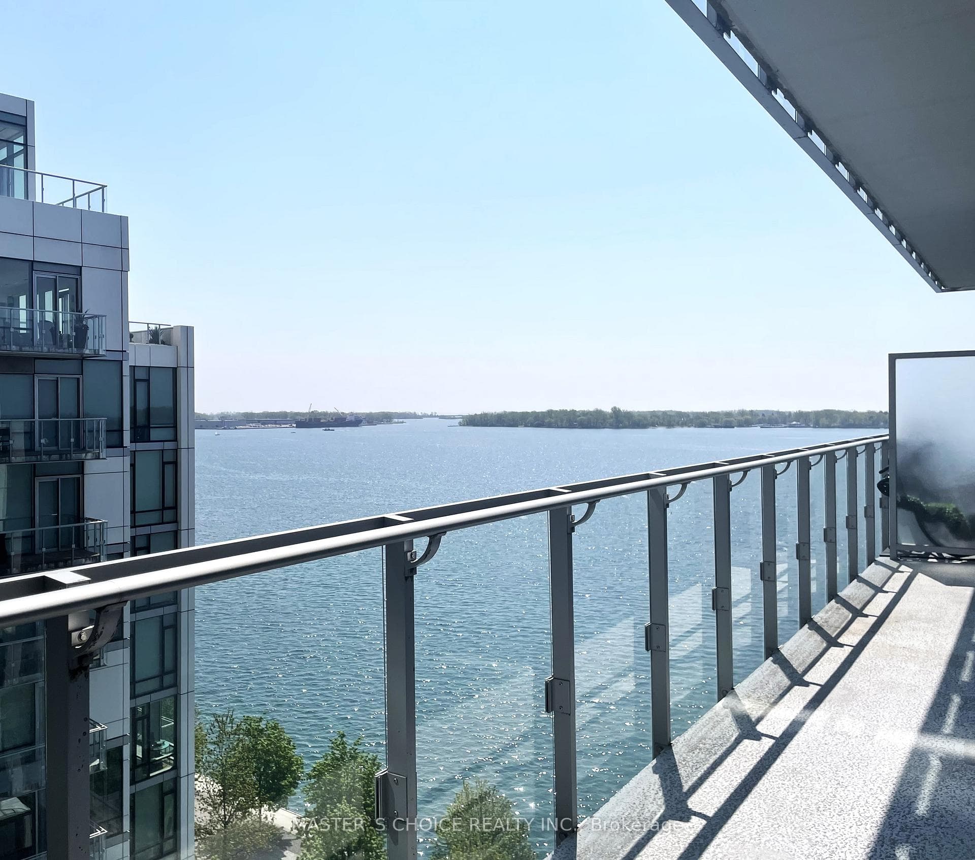 29 Queens Quay Unit 1016 photo 12
