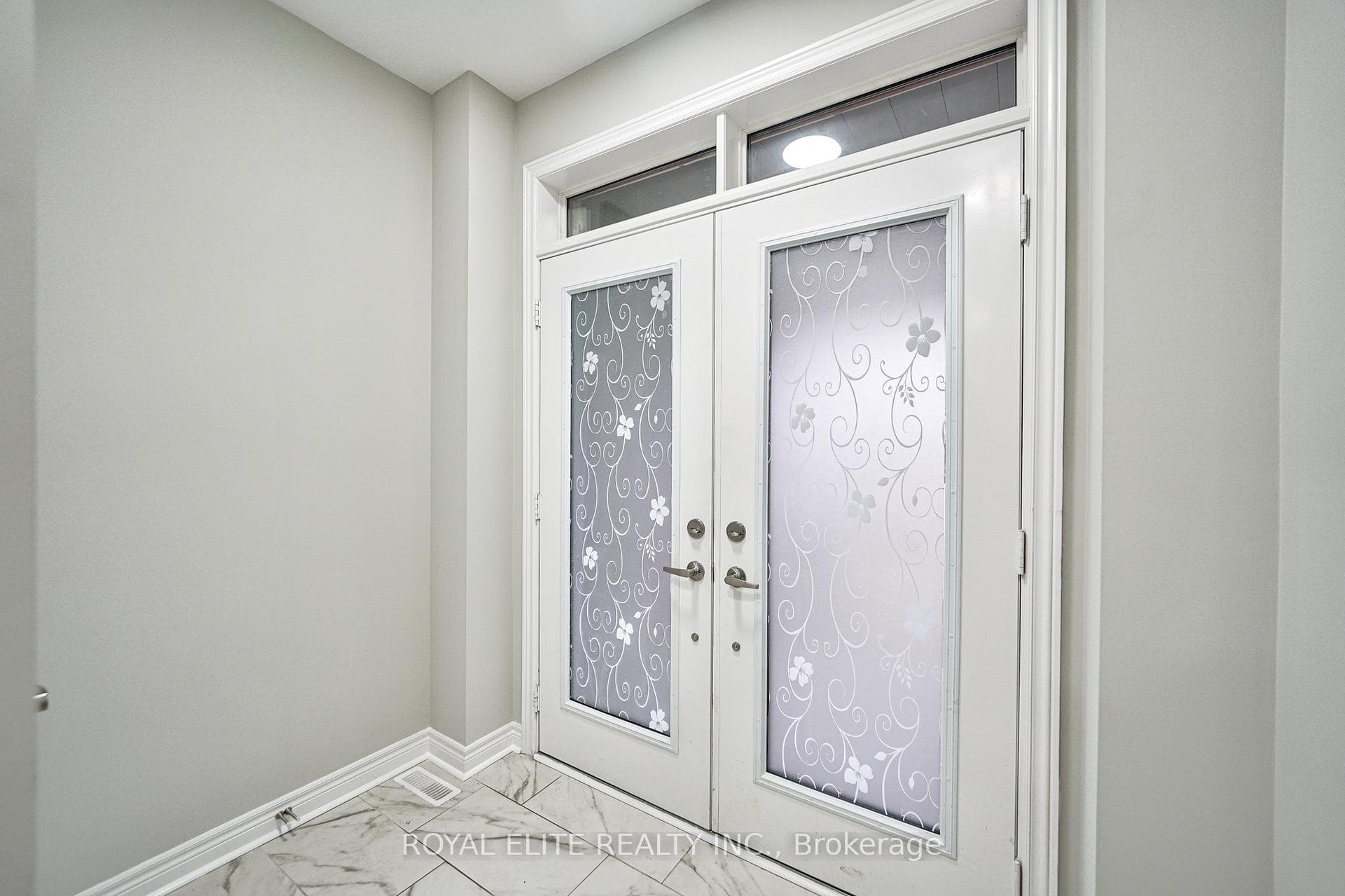 49 Bawden Drive photo 3