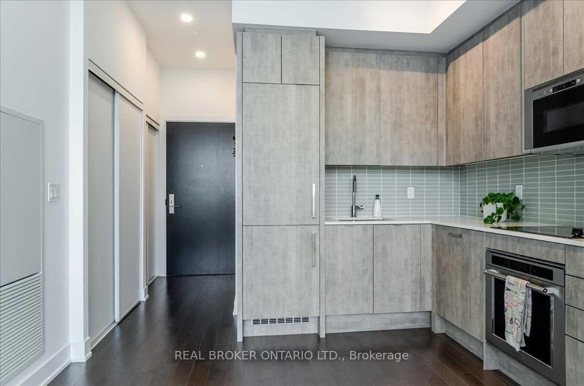 181 Bedford Road Unit 2501 photo 11