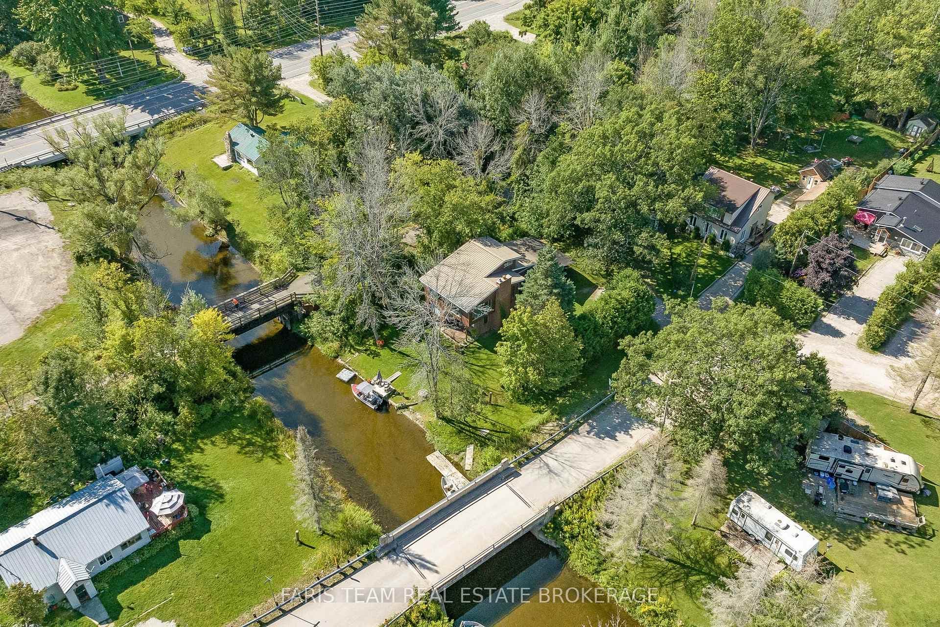 54 Hearthstone Drive photo 20
