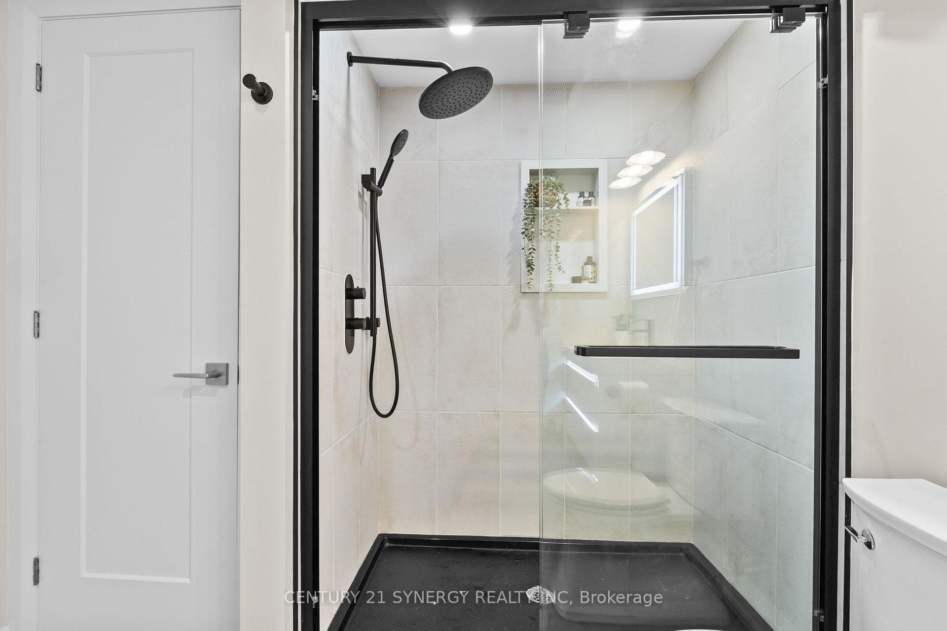 7 Westerra Way photo 33