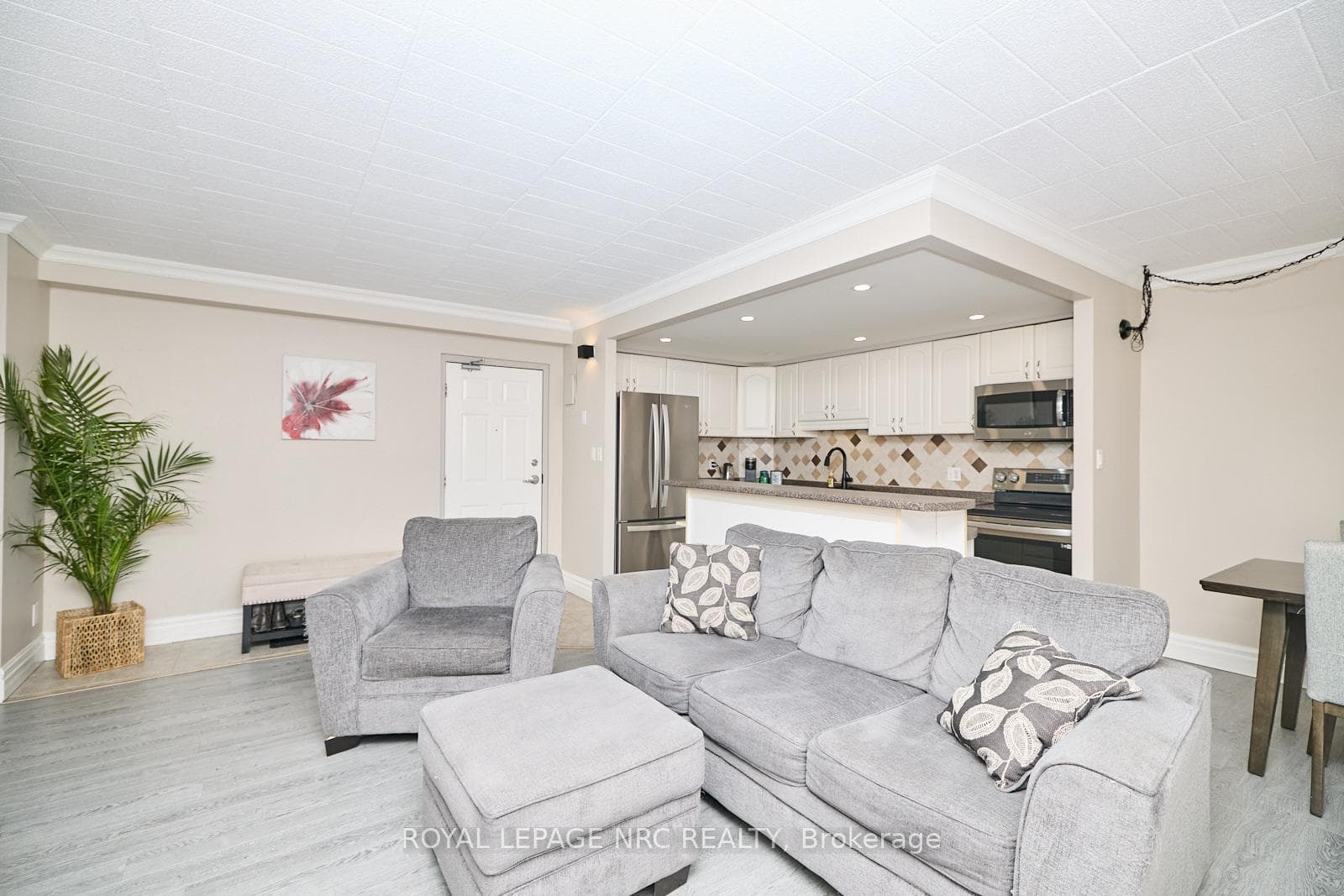 20 John Street Unit 109 photo 5