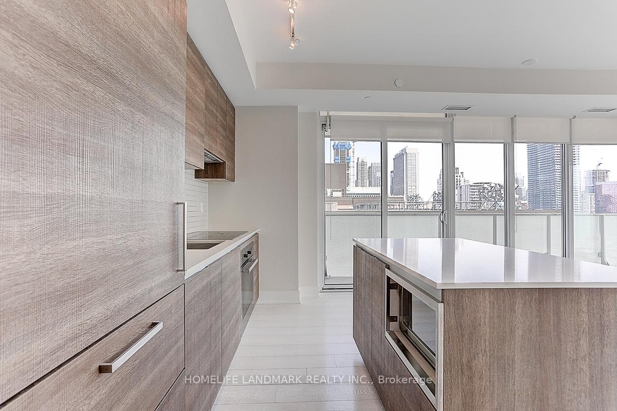 200 Bloor Street Unit 1804 photo 18
