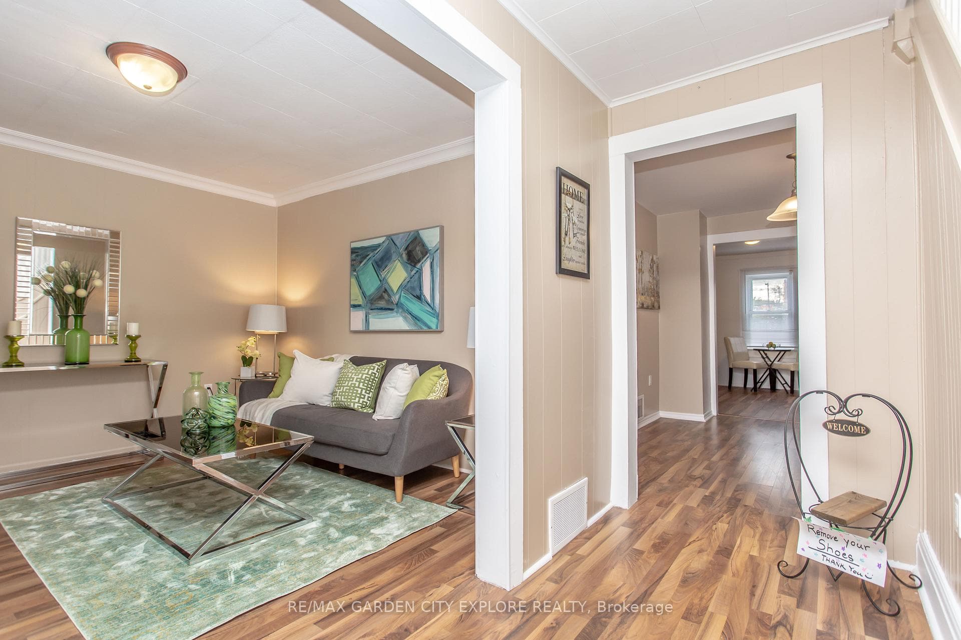 7 Pinecrest Street photo 8