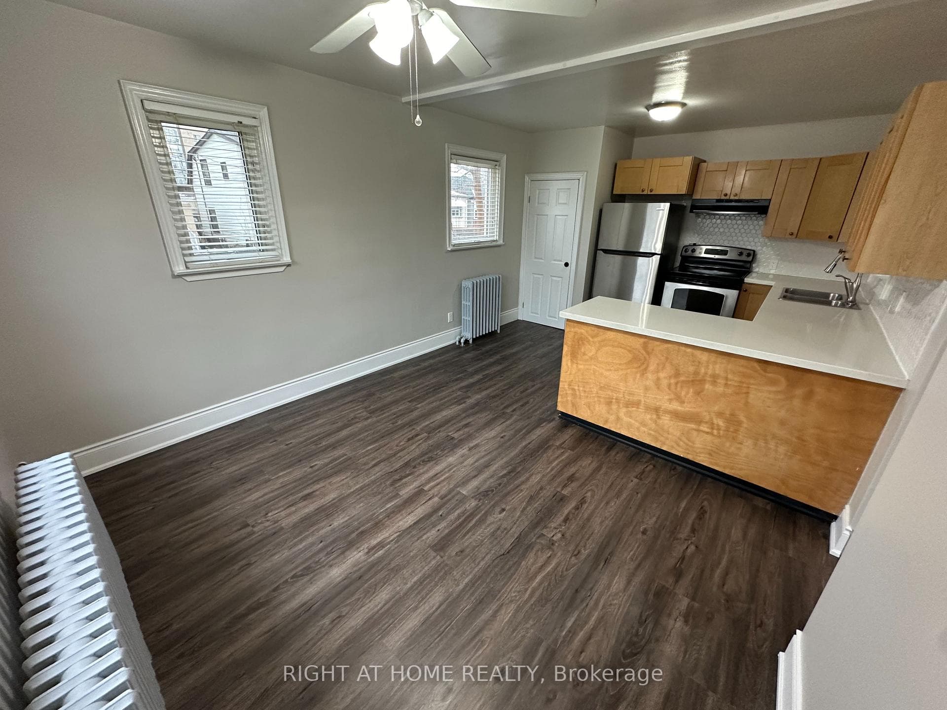 3 Tyrone Avenue Unit MAIN photo 4