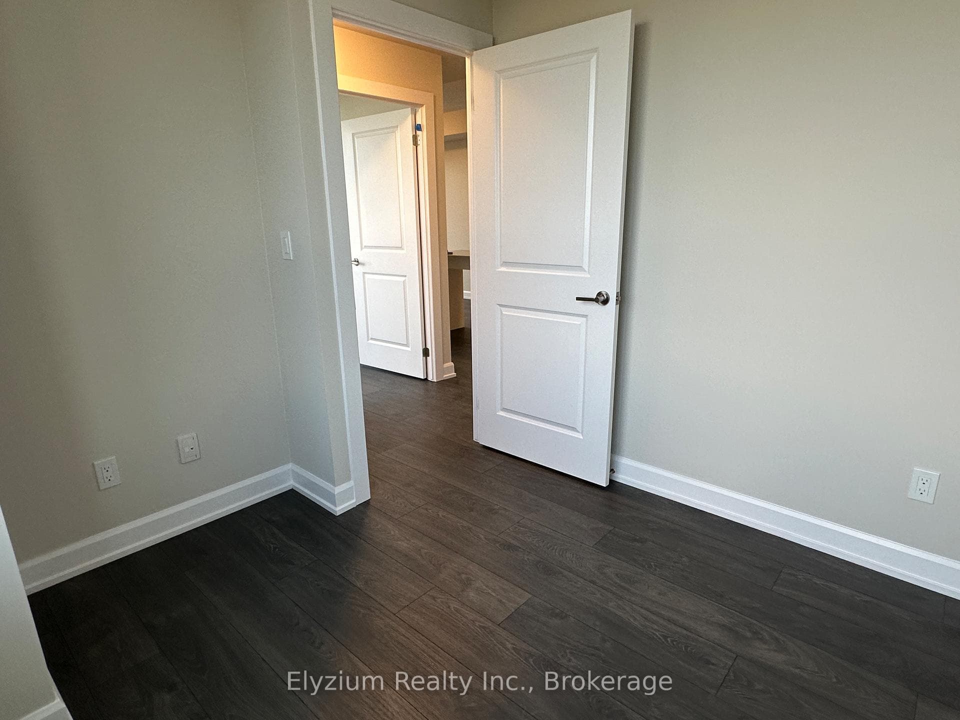 3220 William Coltson Avenue Unit 1809 photo 12