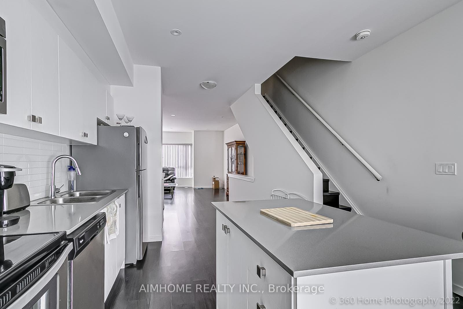369 Essa Road Unit 24 photo 4