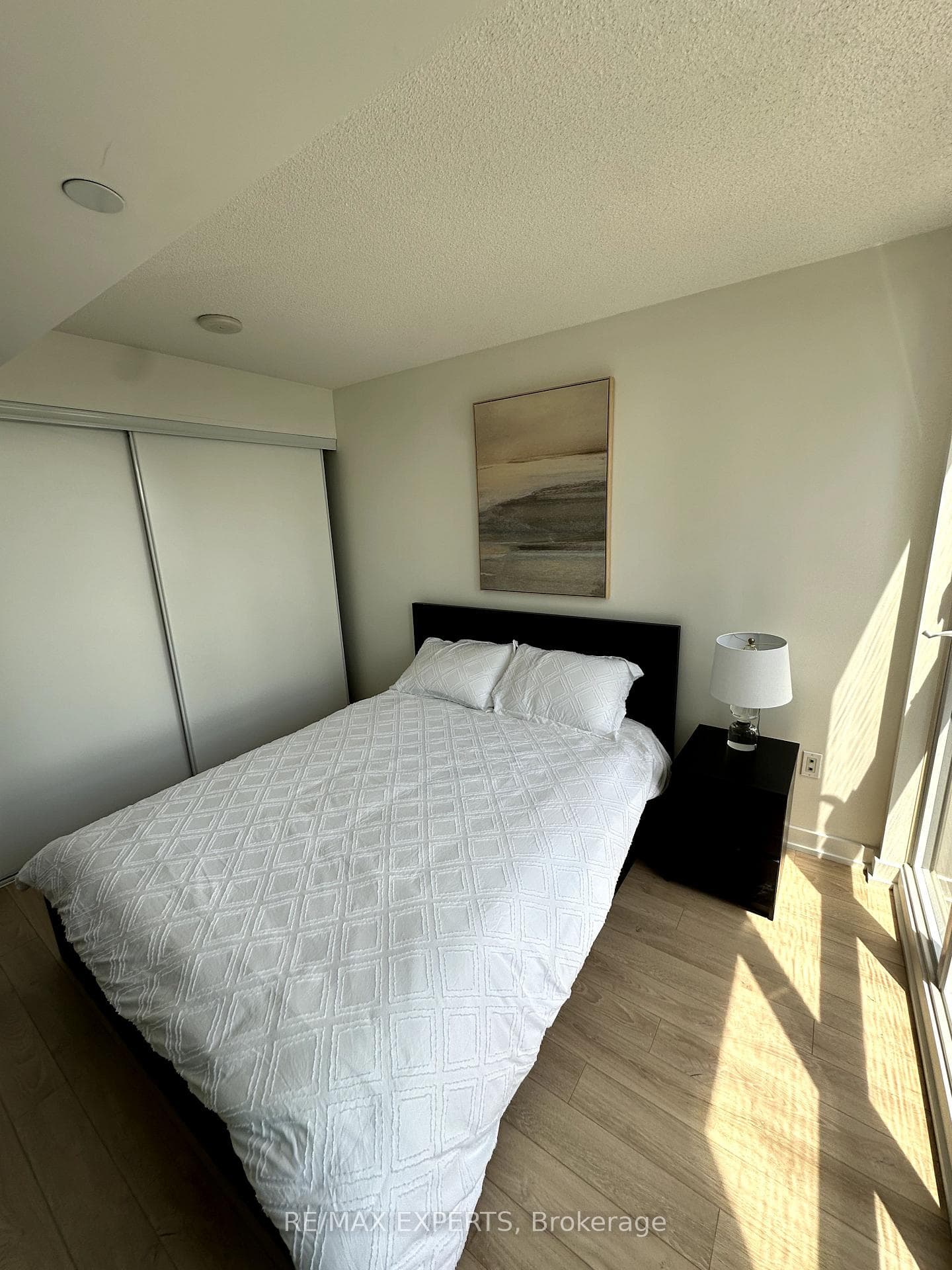 85 Queens Wharf Road Unit 805 photo 10
