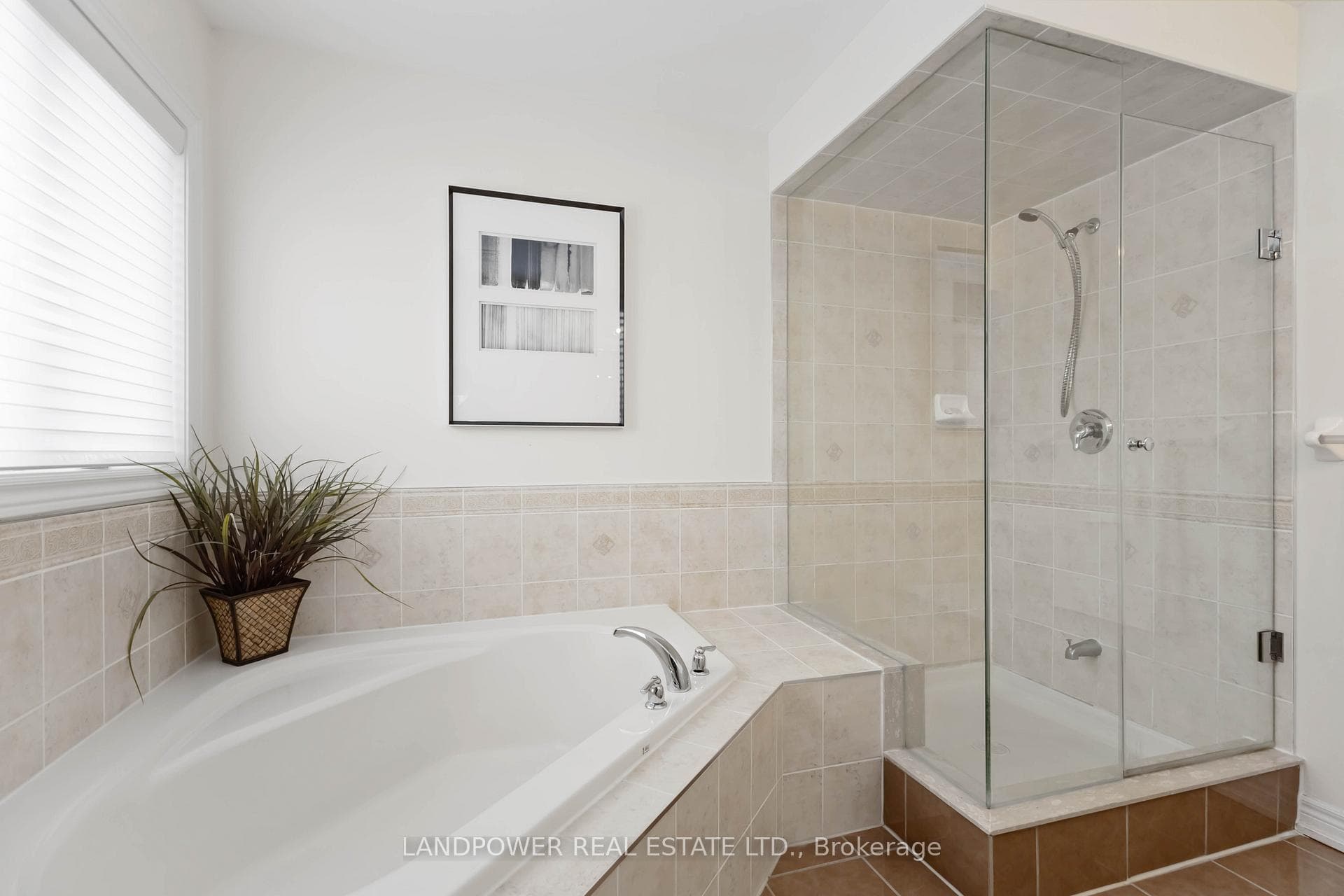 9 Russell Dawson Road photo 22