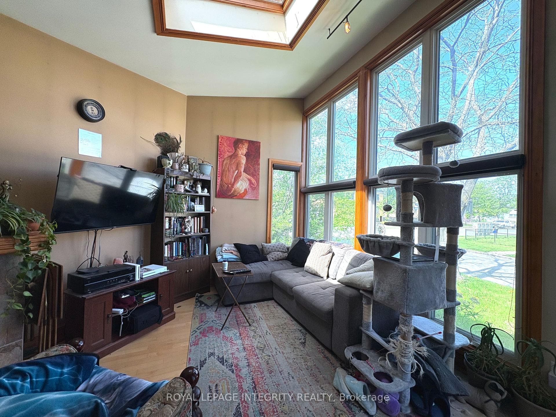 1222 Dorchester Avenue photo 4
