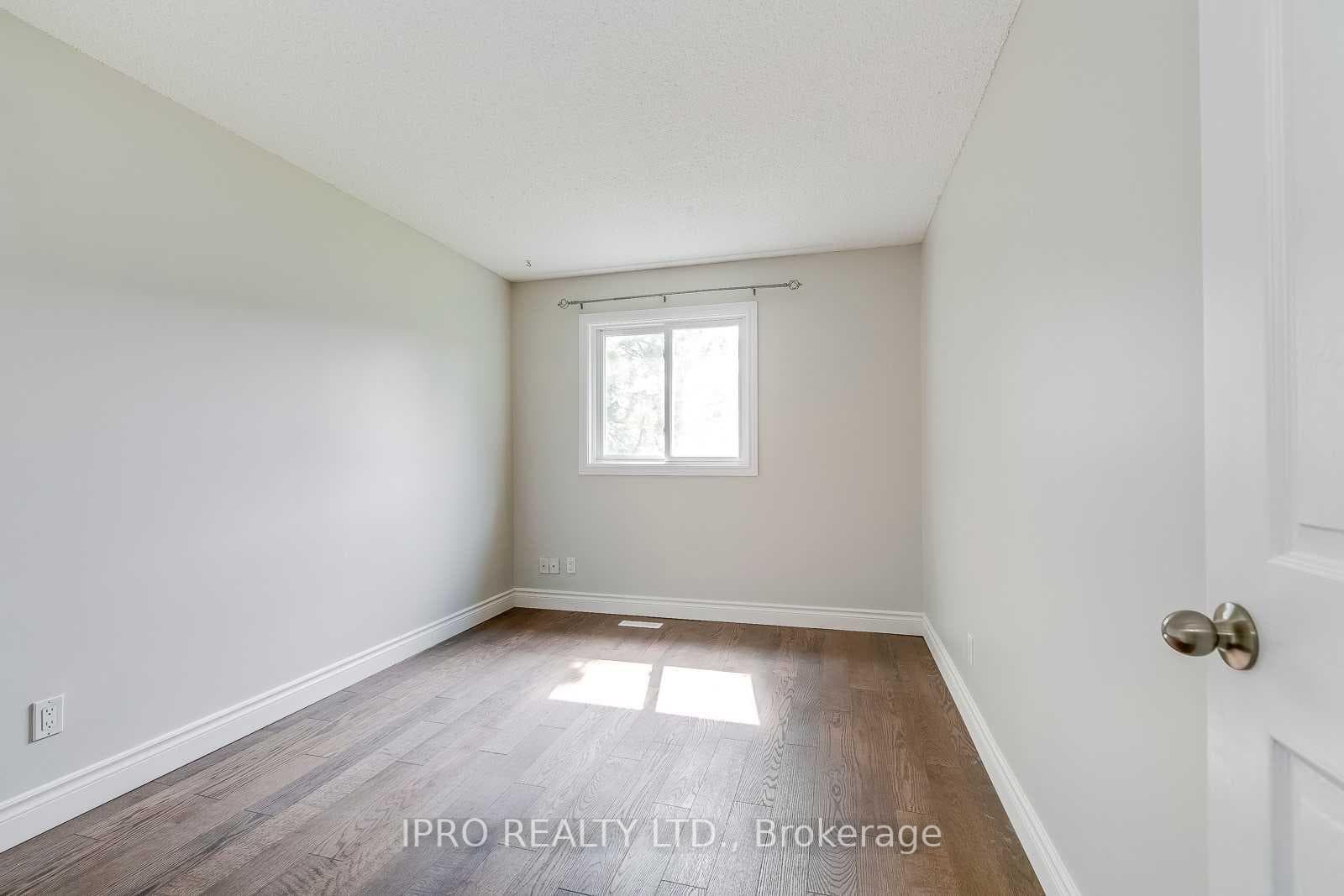 1212 Kirstie Court Unit 5 photo 19