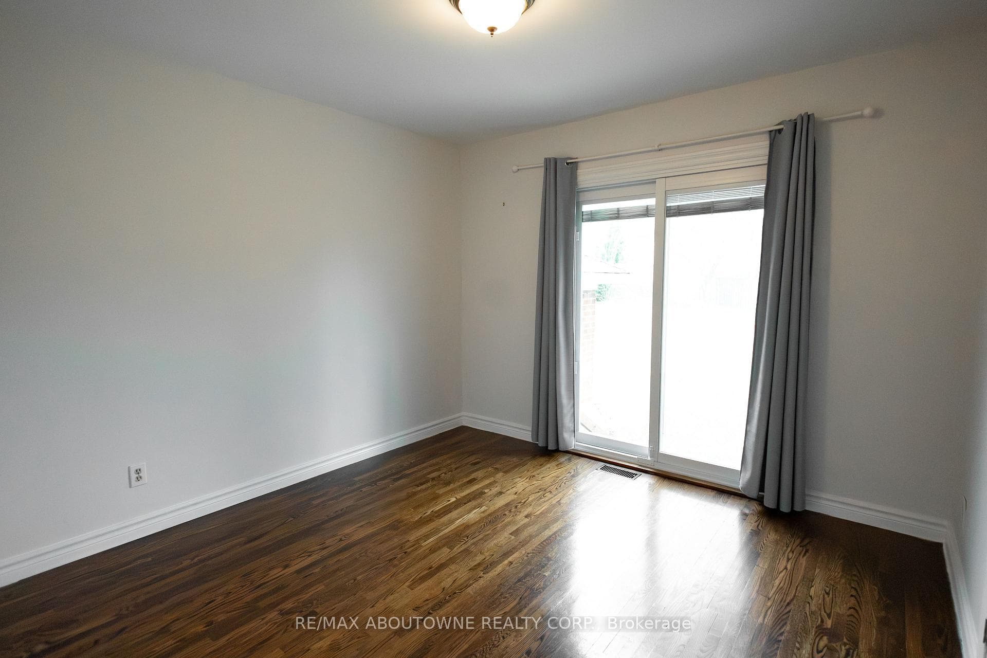 2nd Bedroom with outdoor access