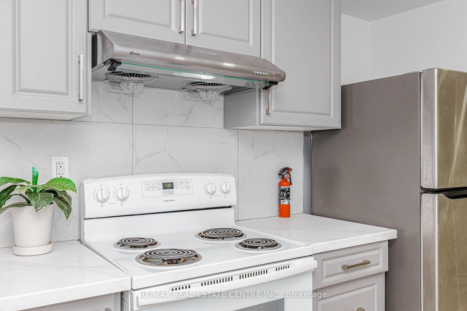 17 Scotia Drive Unit #2 photo 11