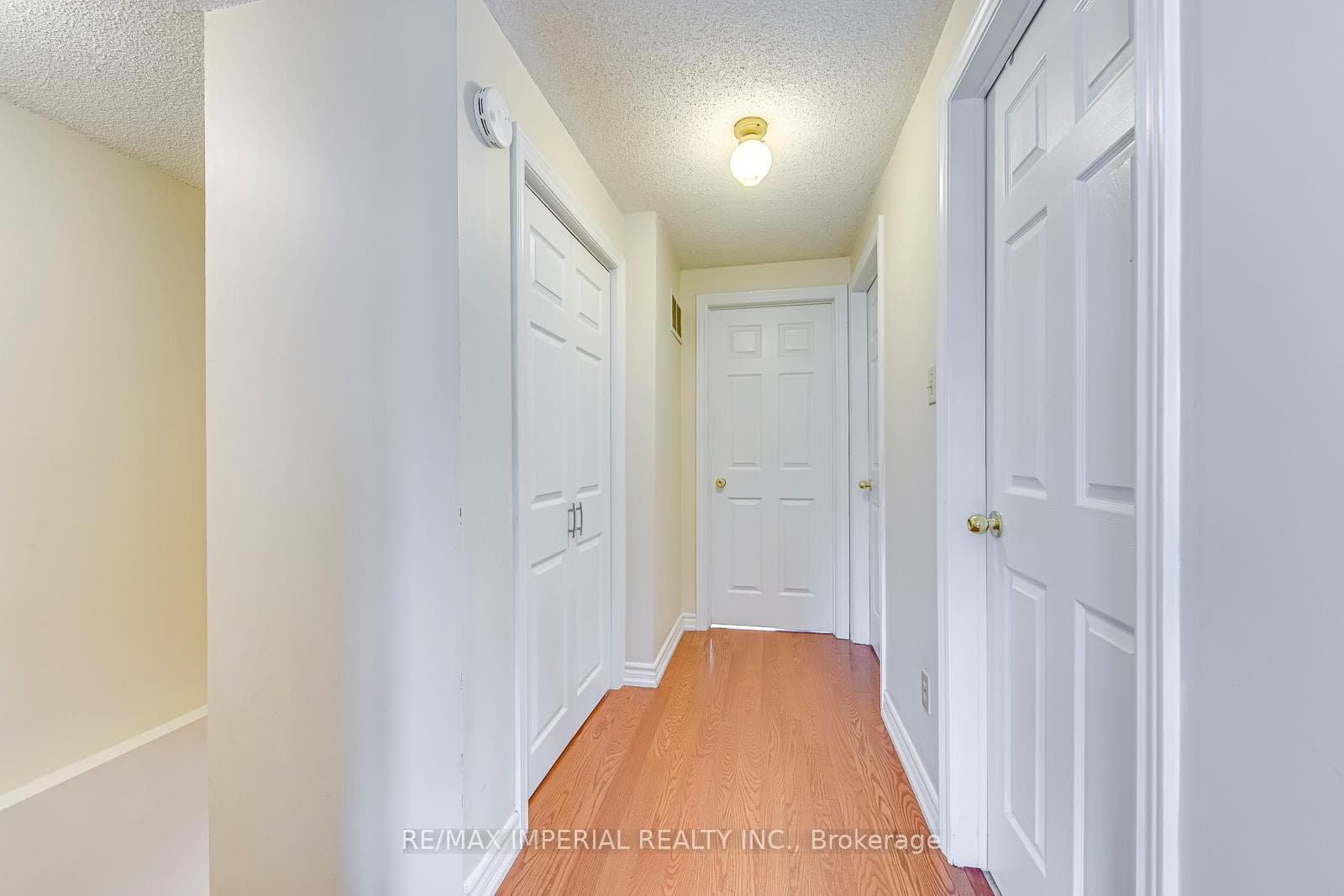 2226 Munns Avenue photo 18