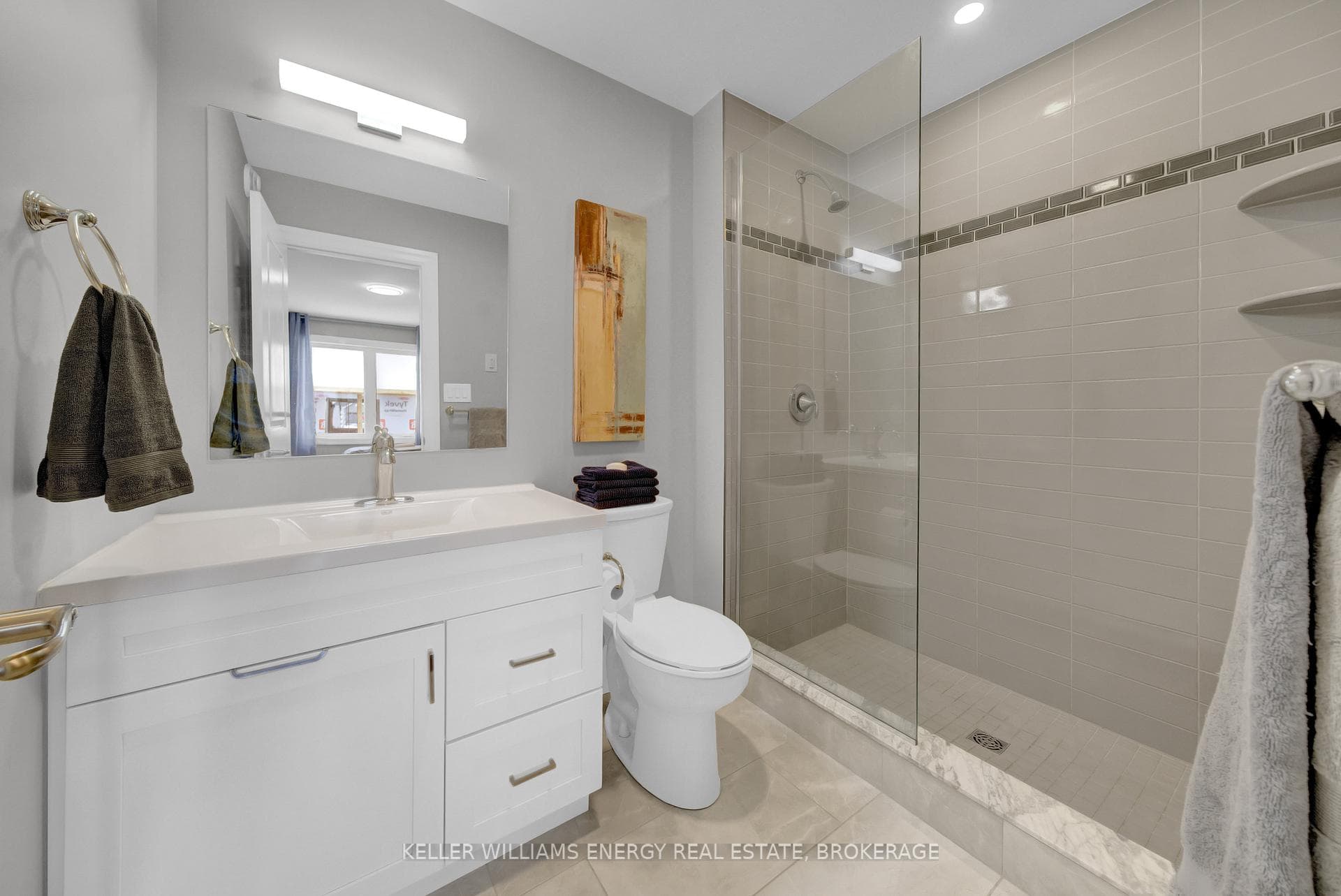 92 Campbell Crescent photo 24