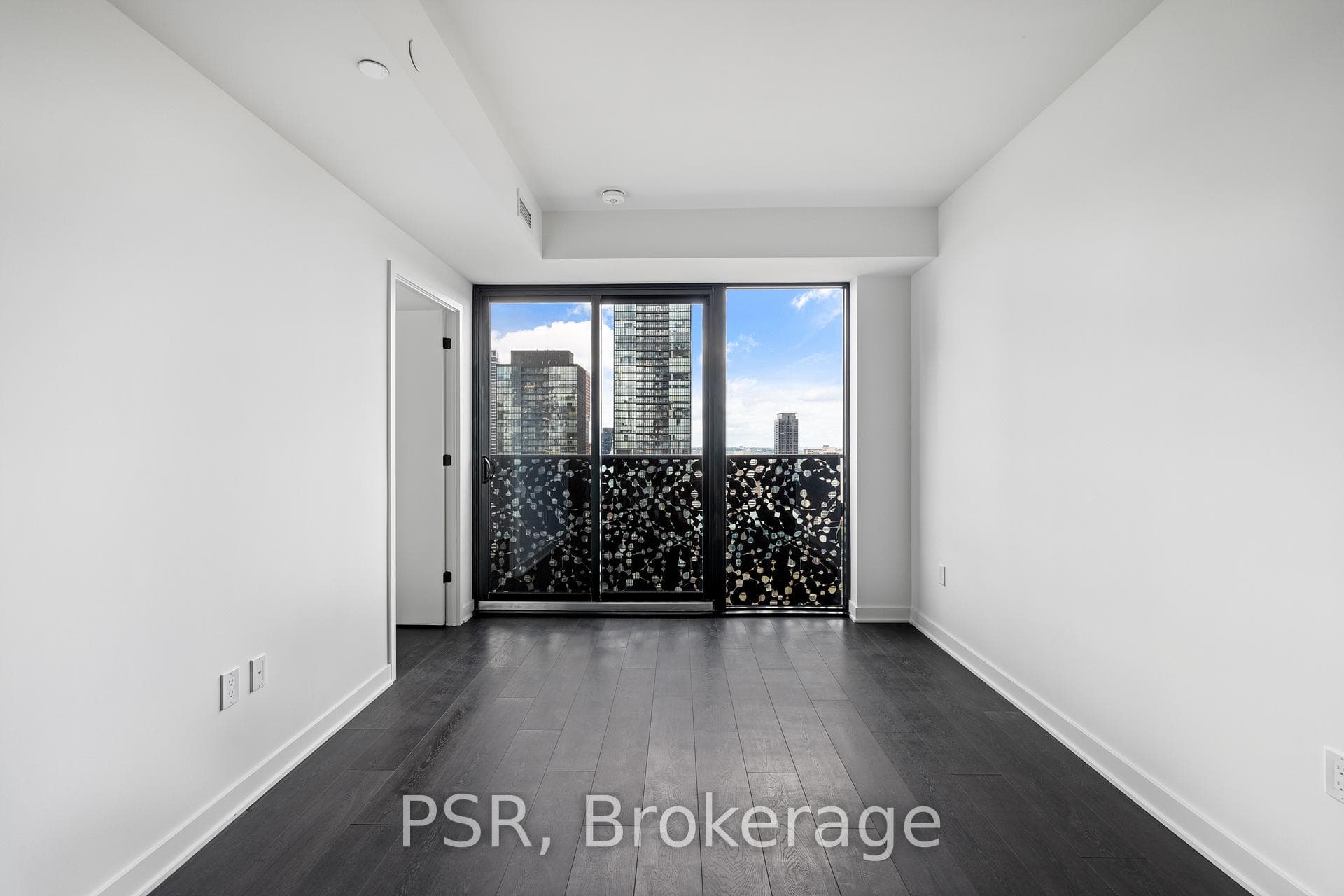 55 Charles Street Unit 3101 photo 4