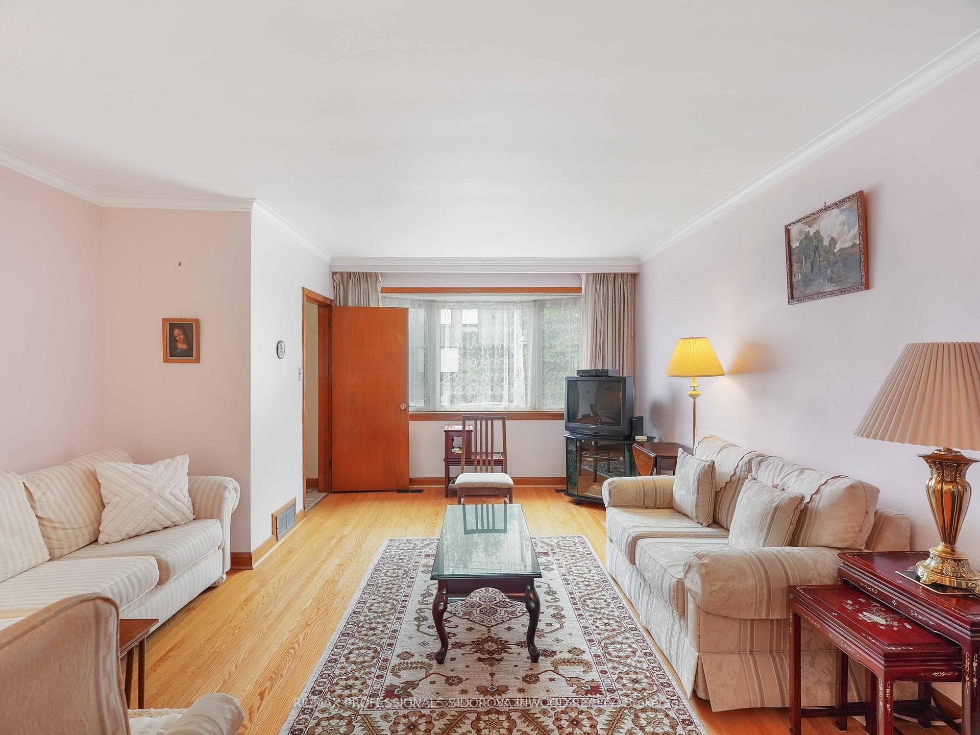 100 Beresford Avenue photo 5