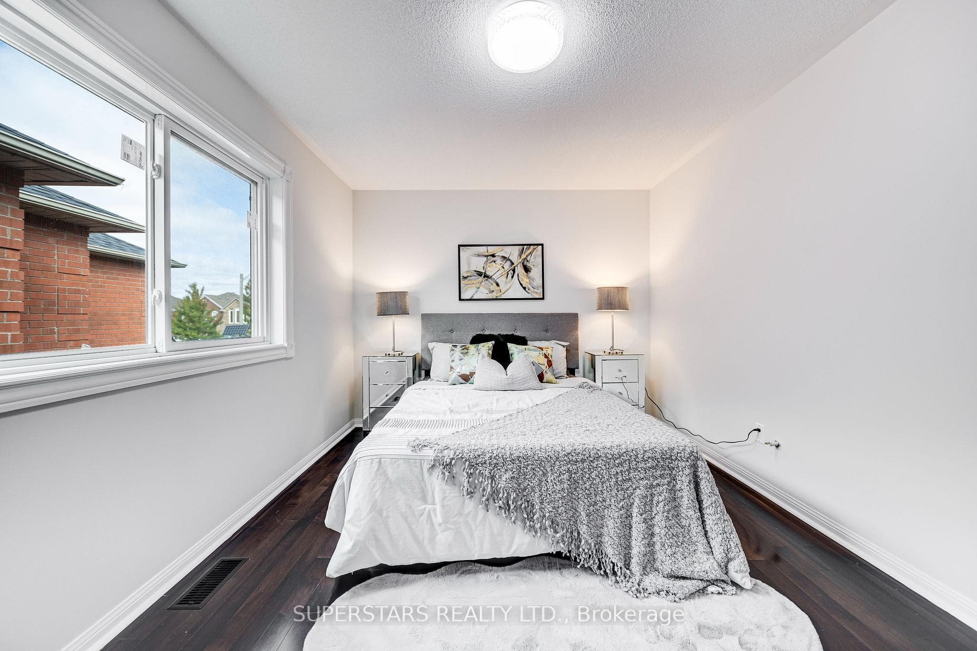 77 Redstone Road photo 28