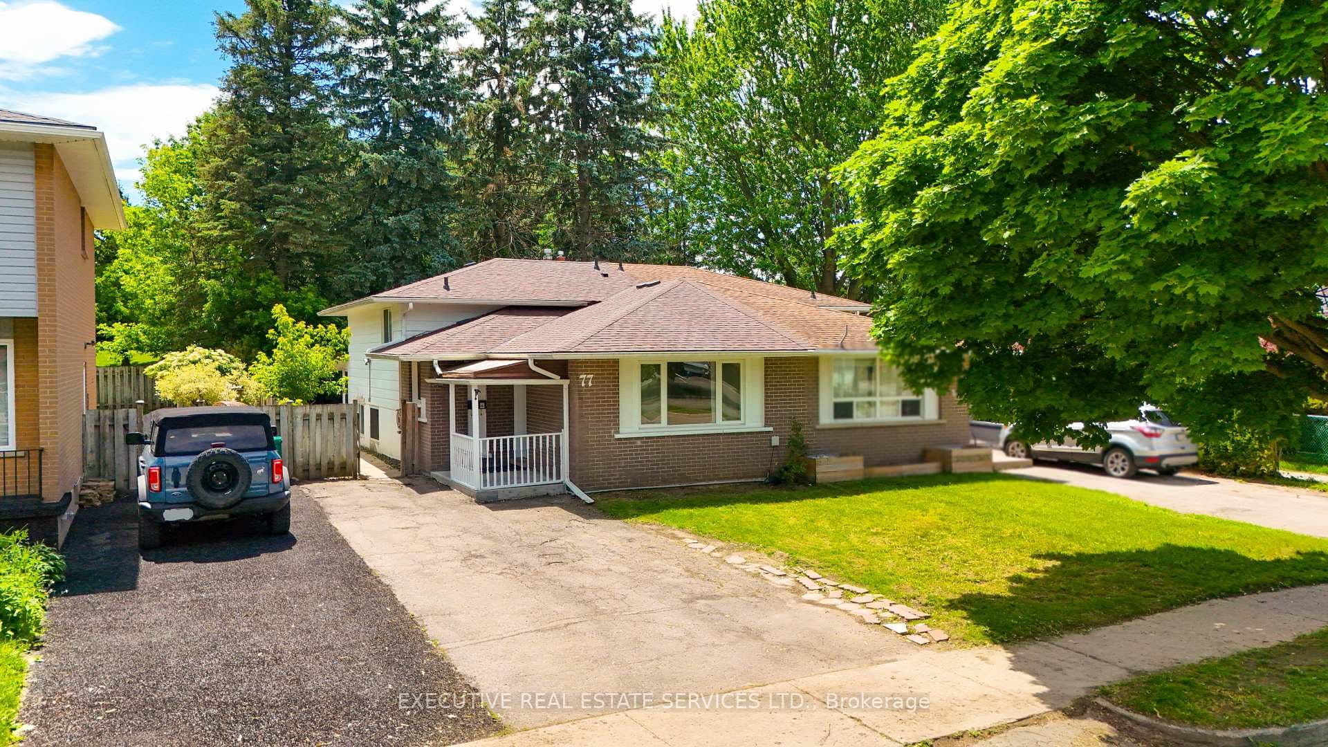77 Overlea Drive photo 3