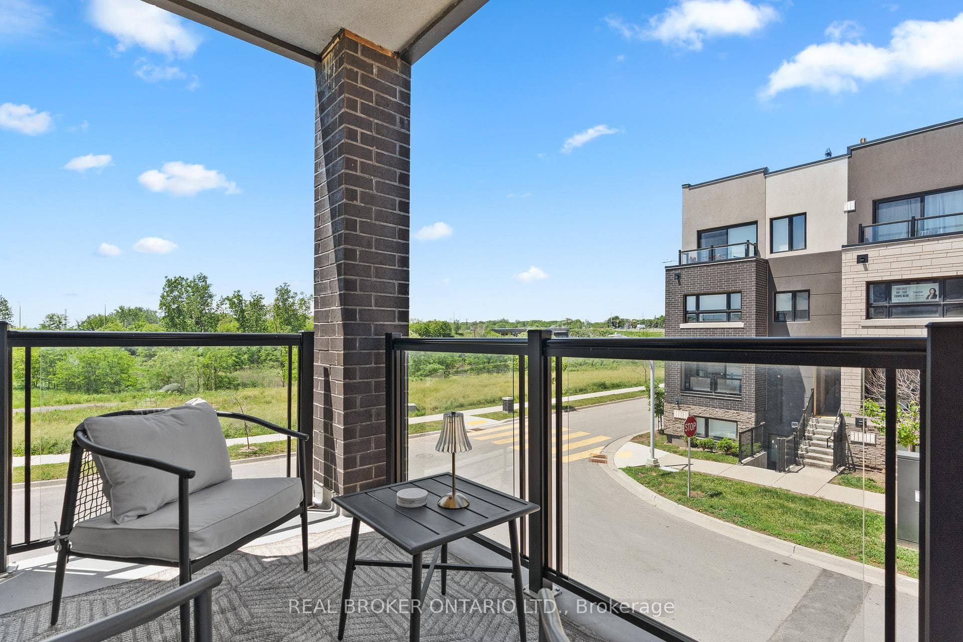 1121 Cooke Boulevard Unit 1 photo 34