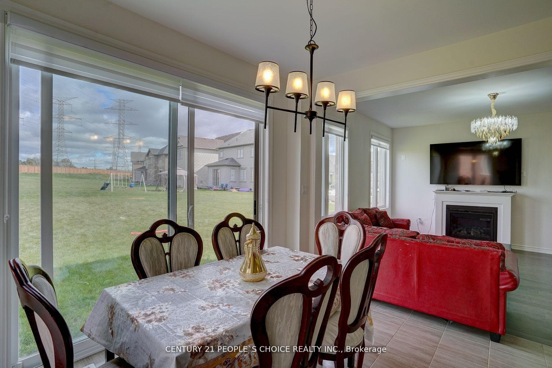 2592 Stallion Drive photo 6
