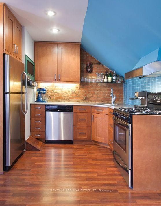47 Northcote Avenue Unit 3 photo 8