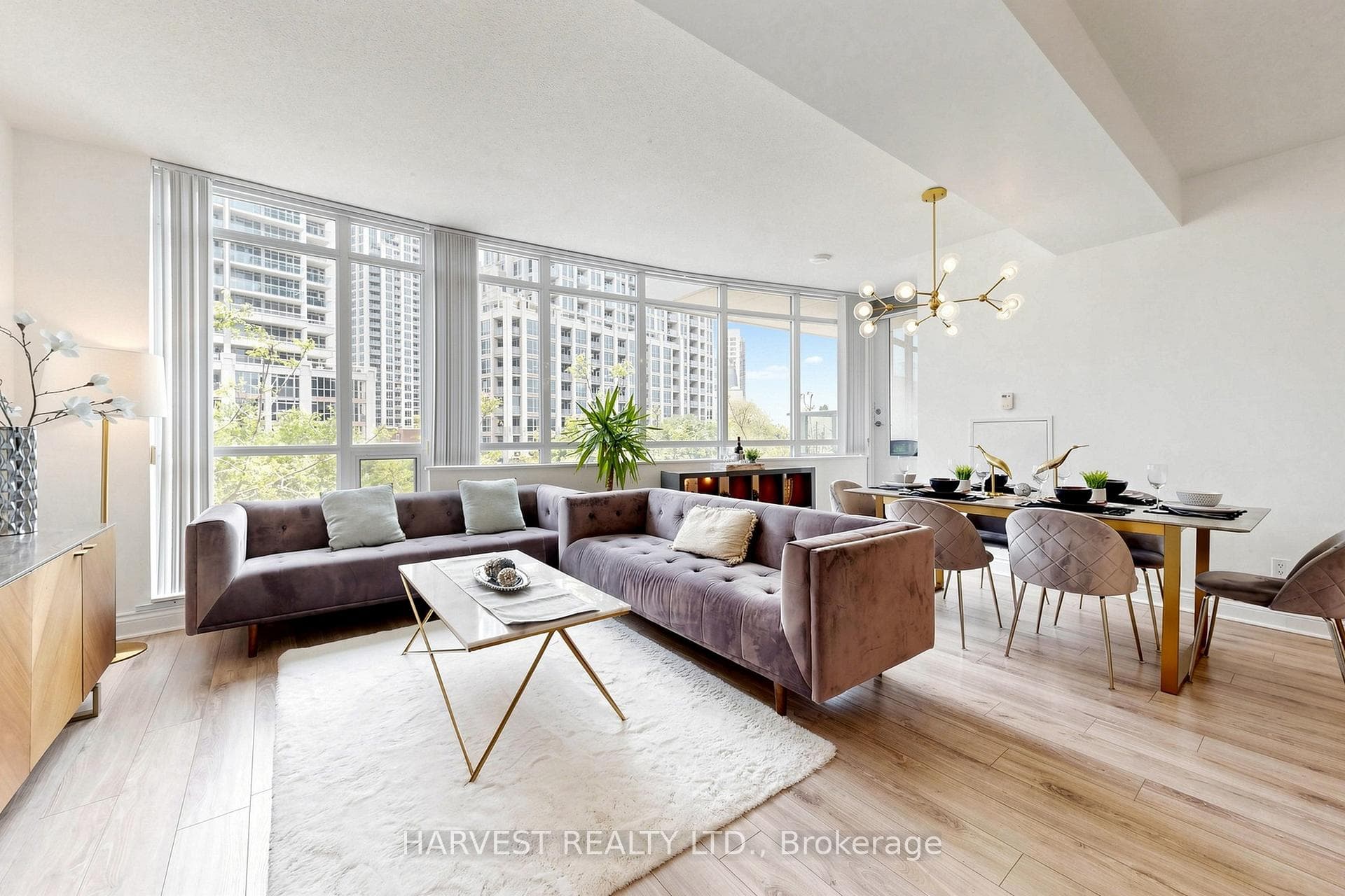 209 Fort York Boulevard Unit 380 photo 13