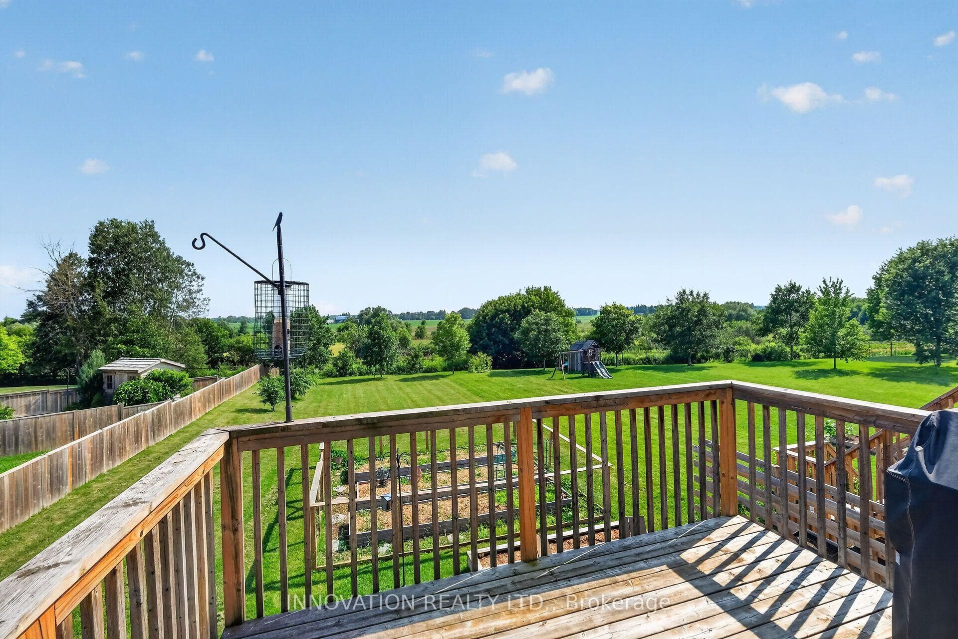 657 Meadowridge Circle photo 35