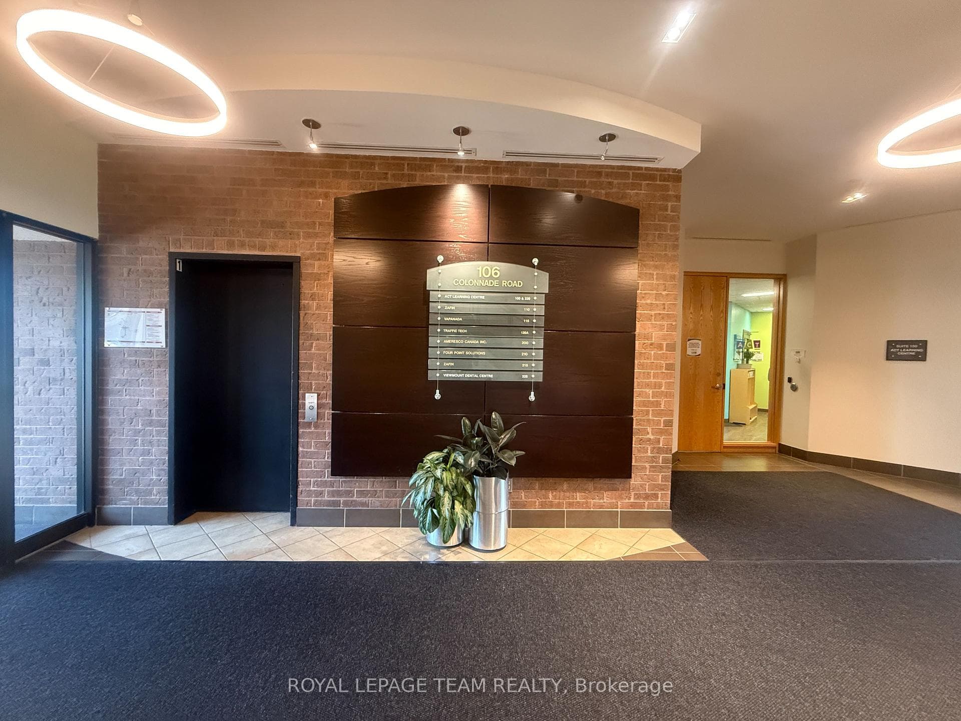 106 Colonnade Road Unit 230 photo 4