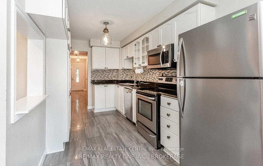 1051 Blizzard Road Unit Upper photo 12