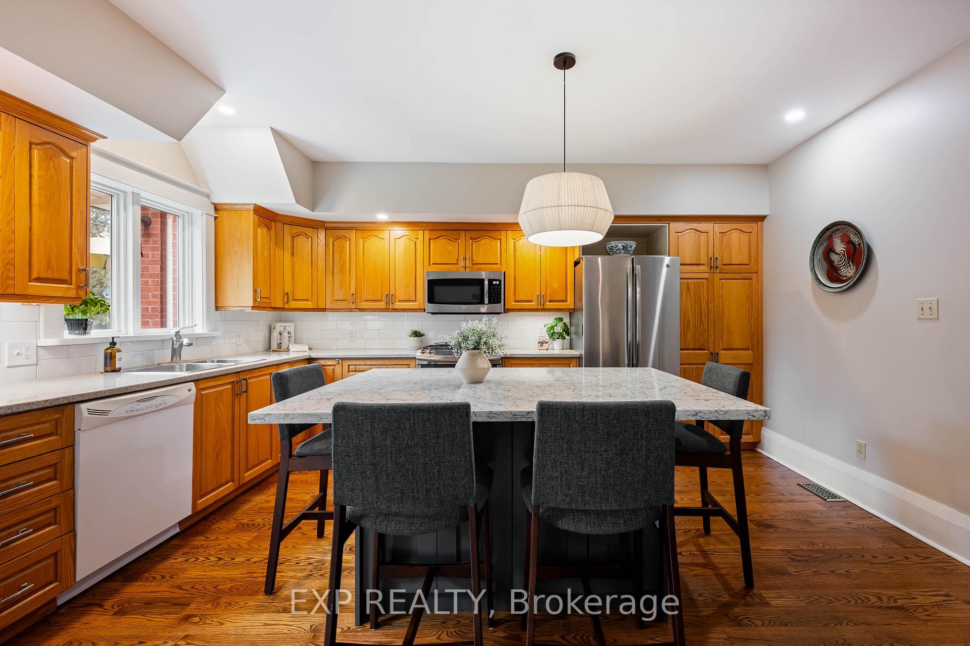 9 Wellington Street photo 14
