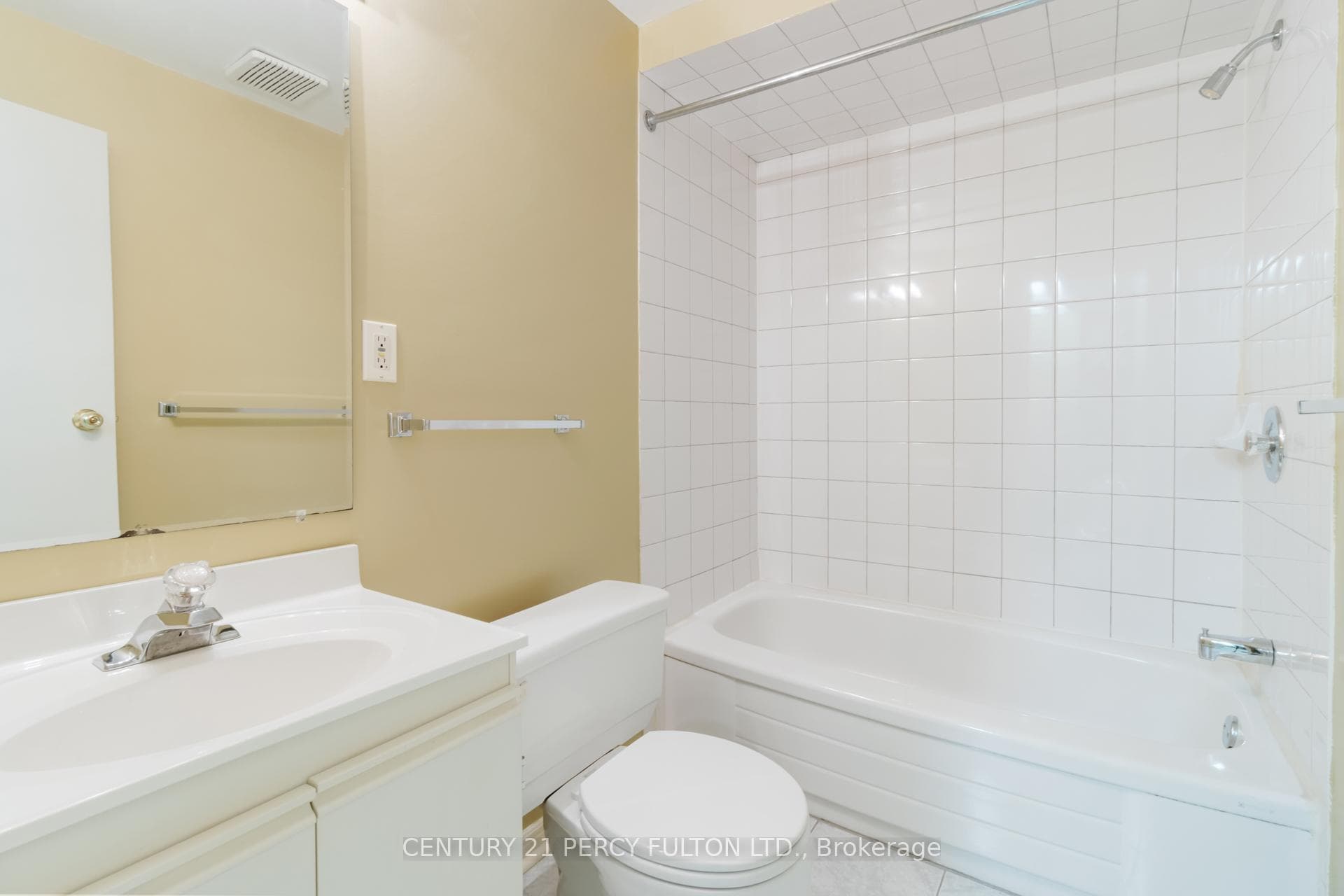 Lower Level 4Pc Bathroom
