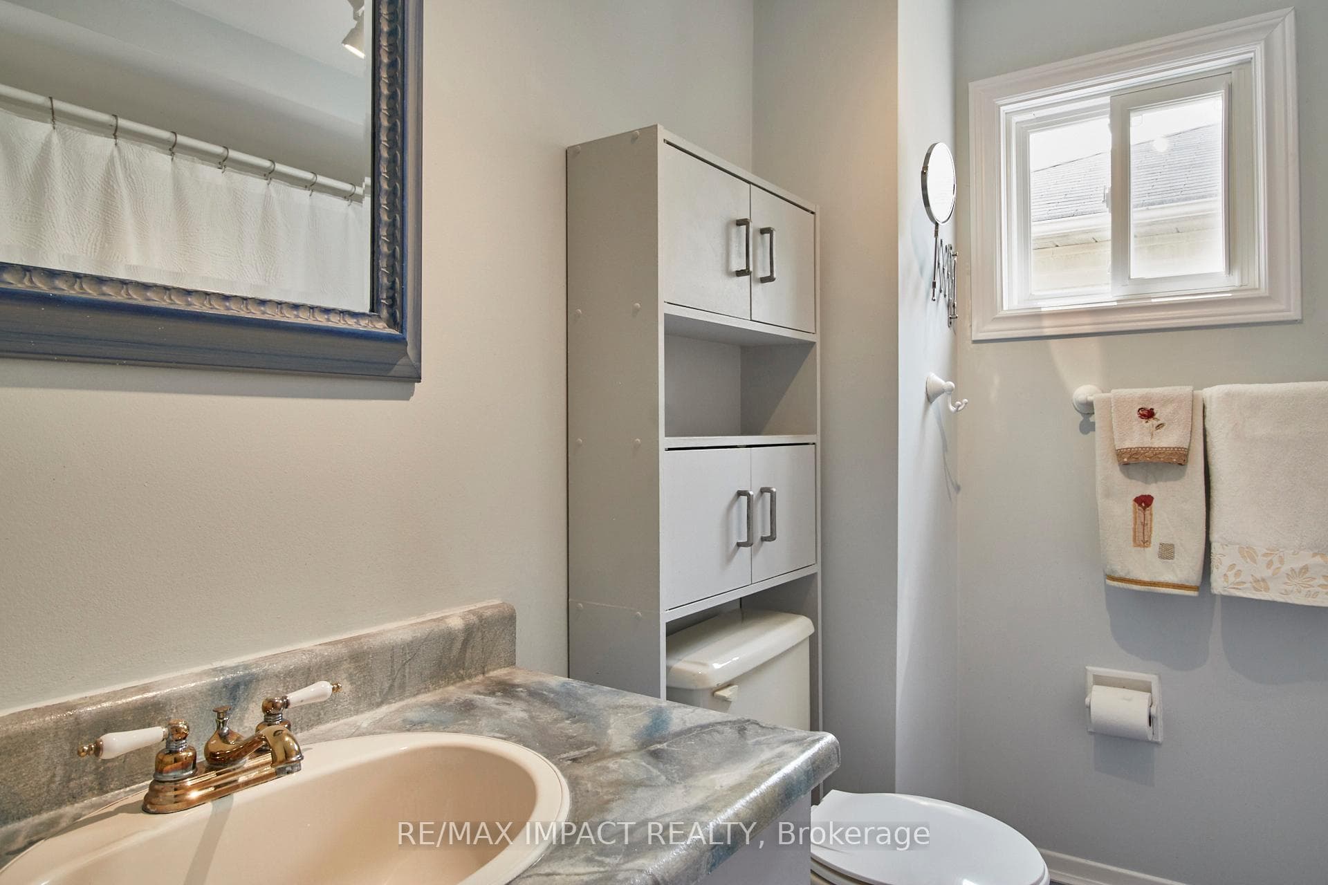 8 Noble Drive photo 24