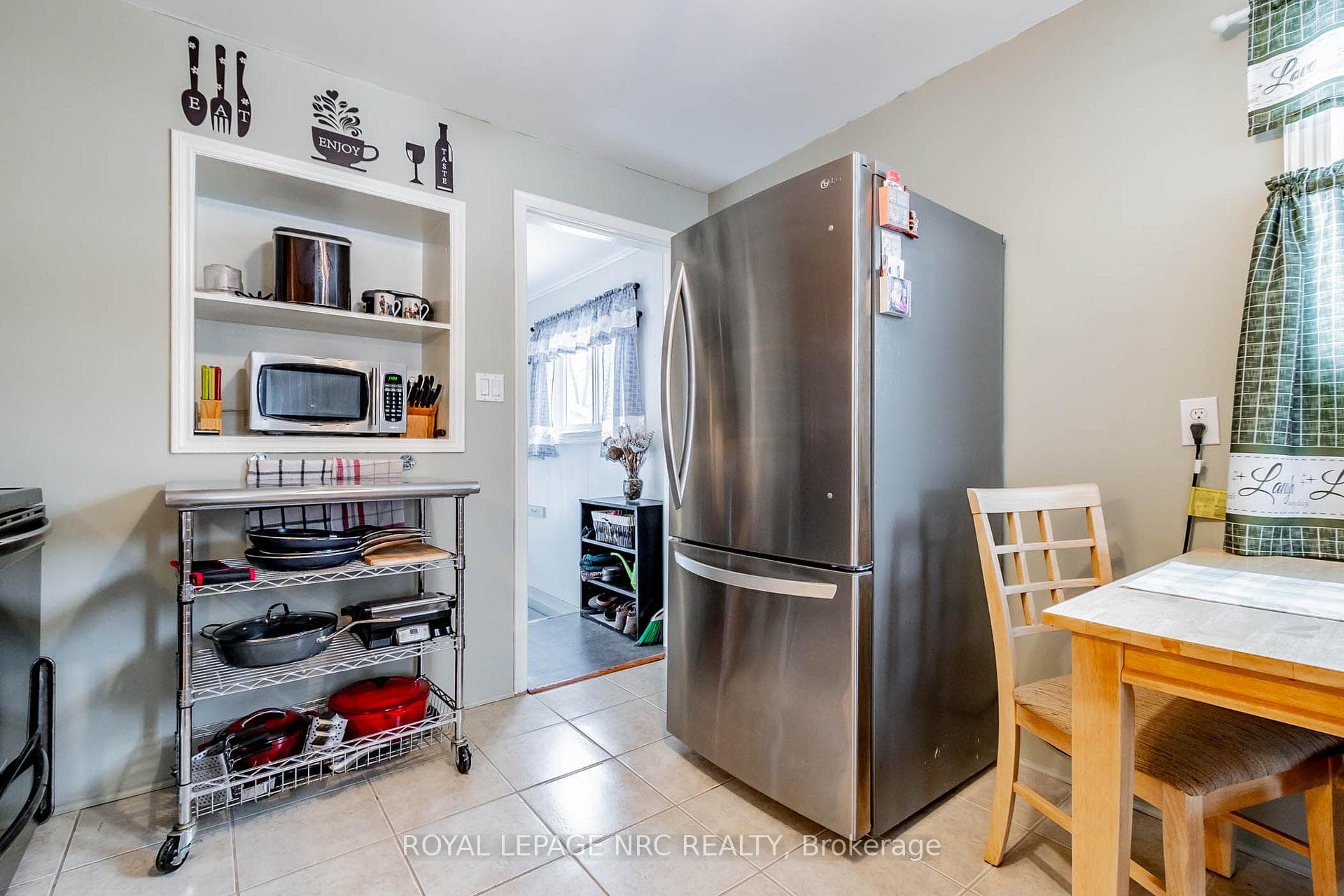 84 Dunkirk Road photo 11