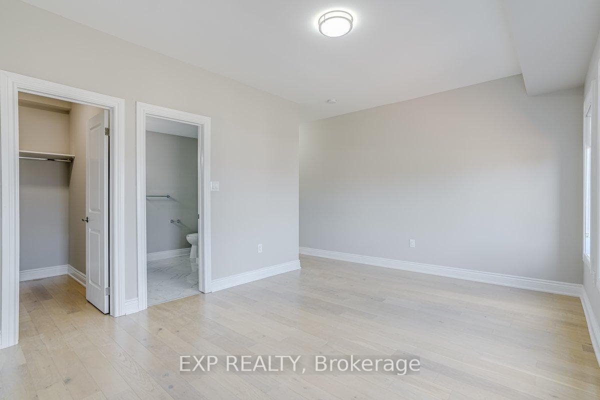 163 Port Robinson Road Unit 305 photo 6