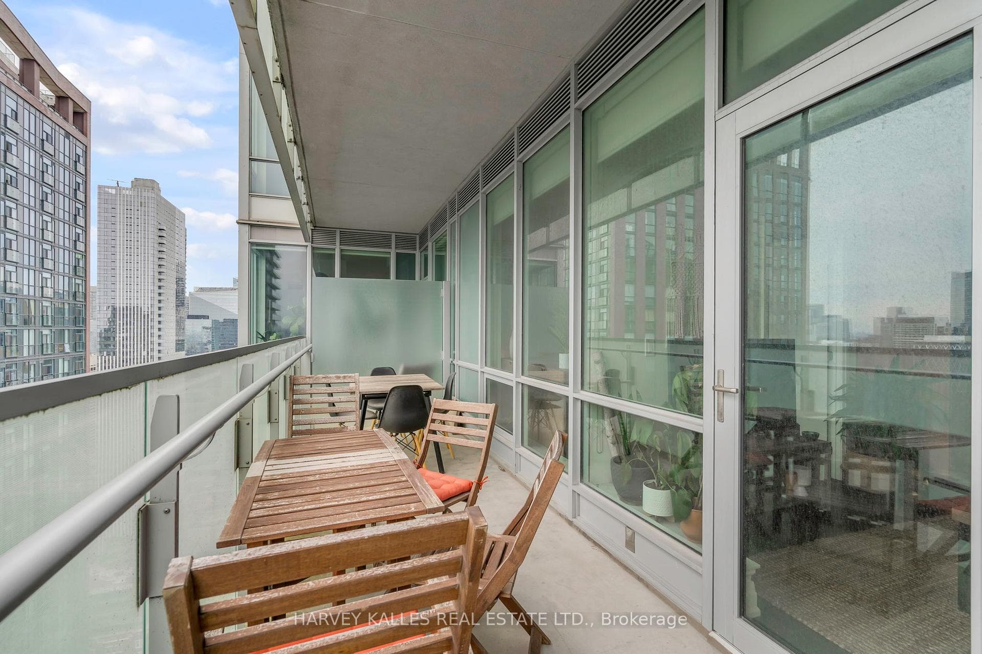80 John Street Unit 4205 photo 26
