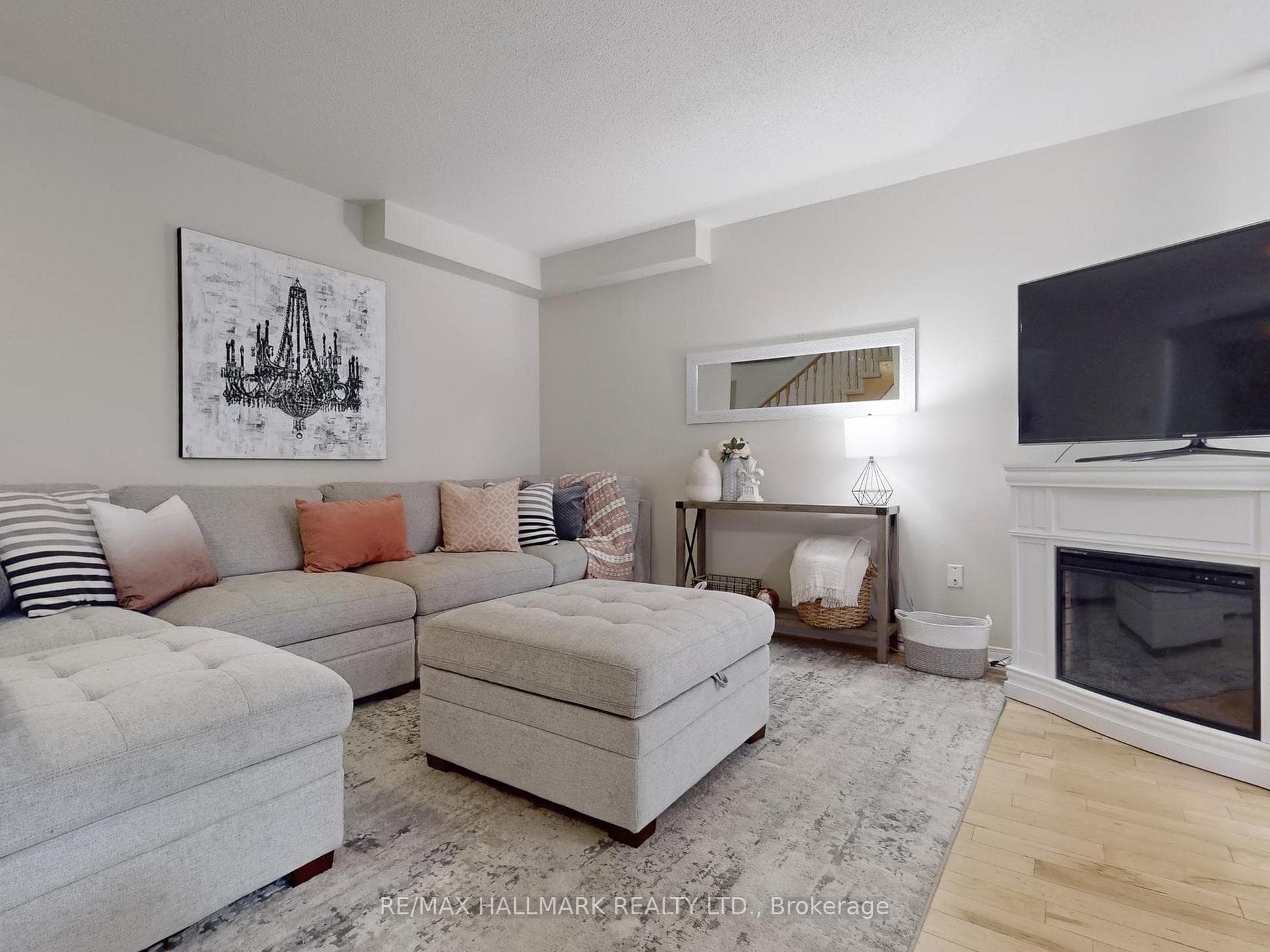32 Ingold Lane photo 6