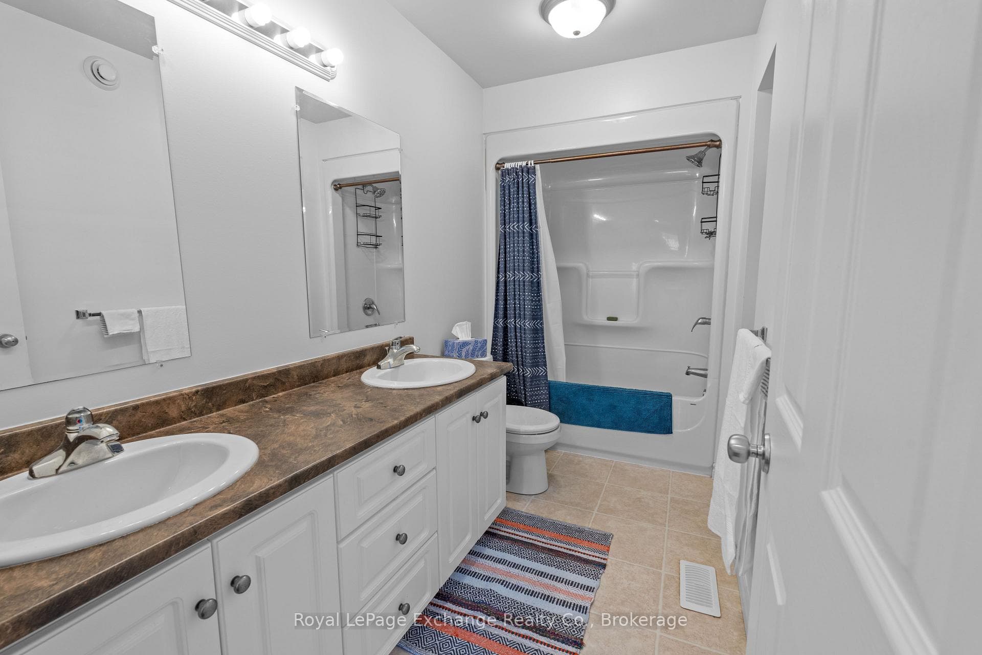 Ensuite 4-Piece Bathroom