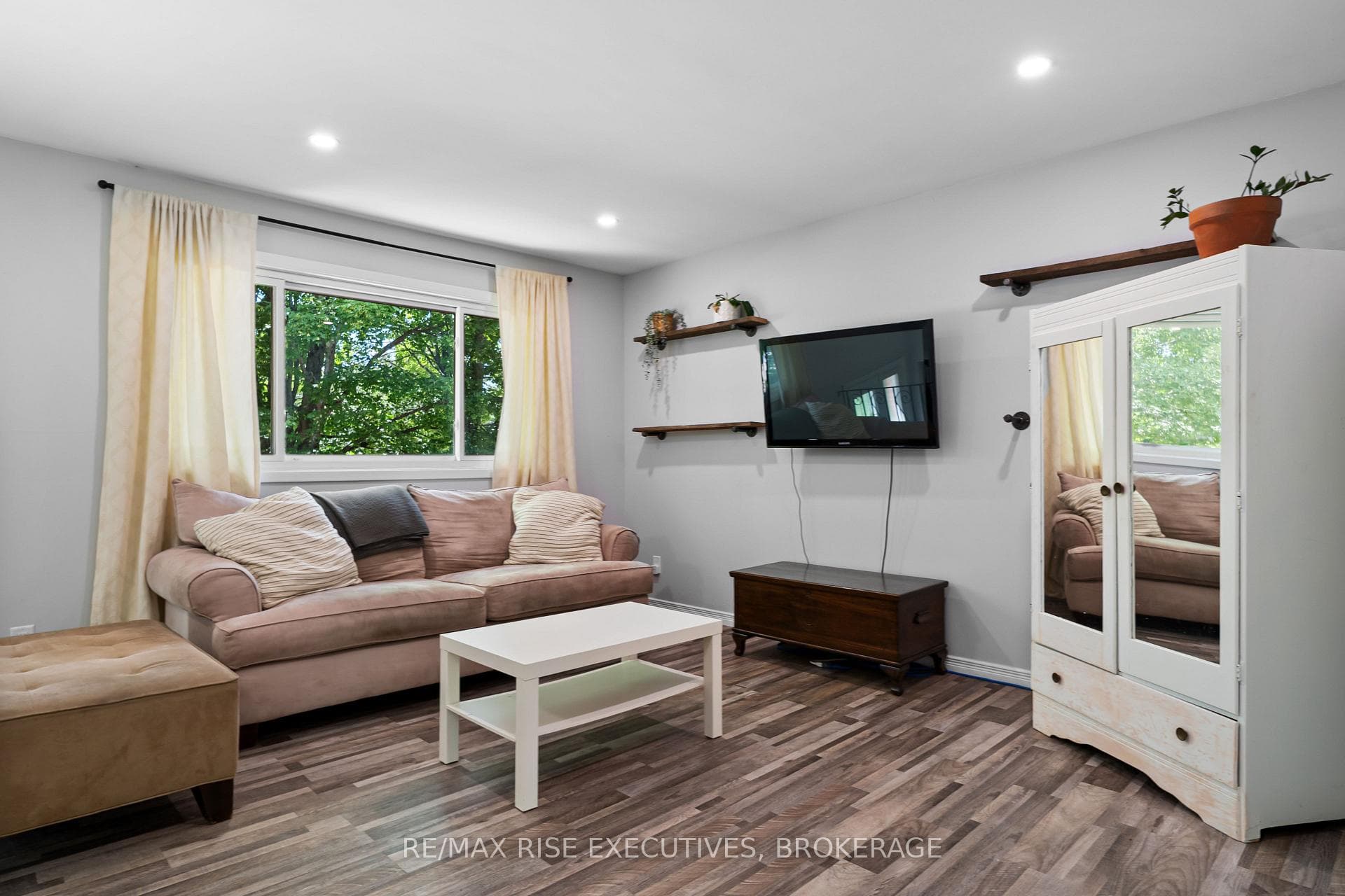 3326 Van Order Road photo 9