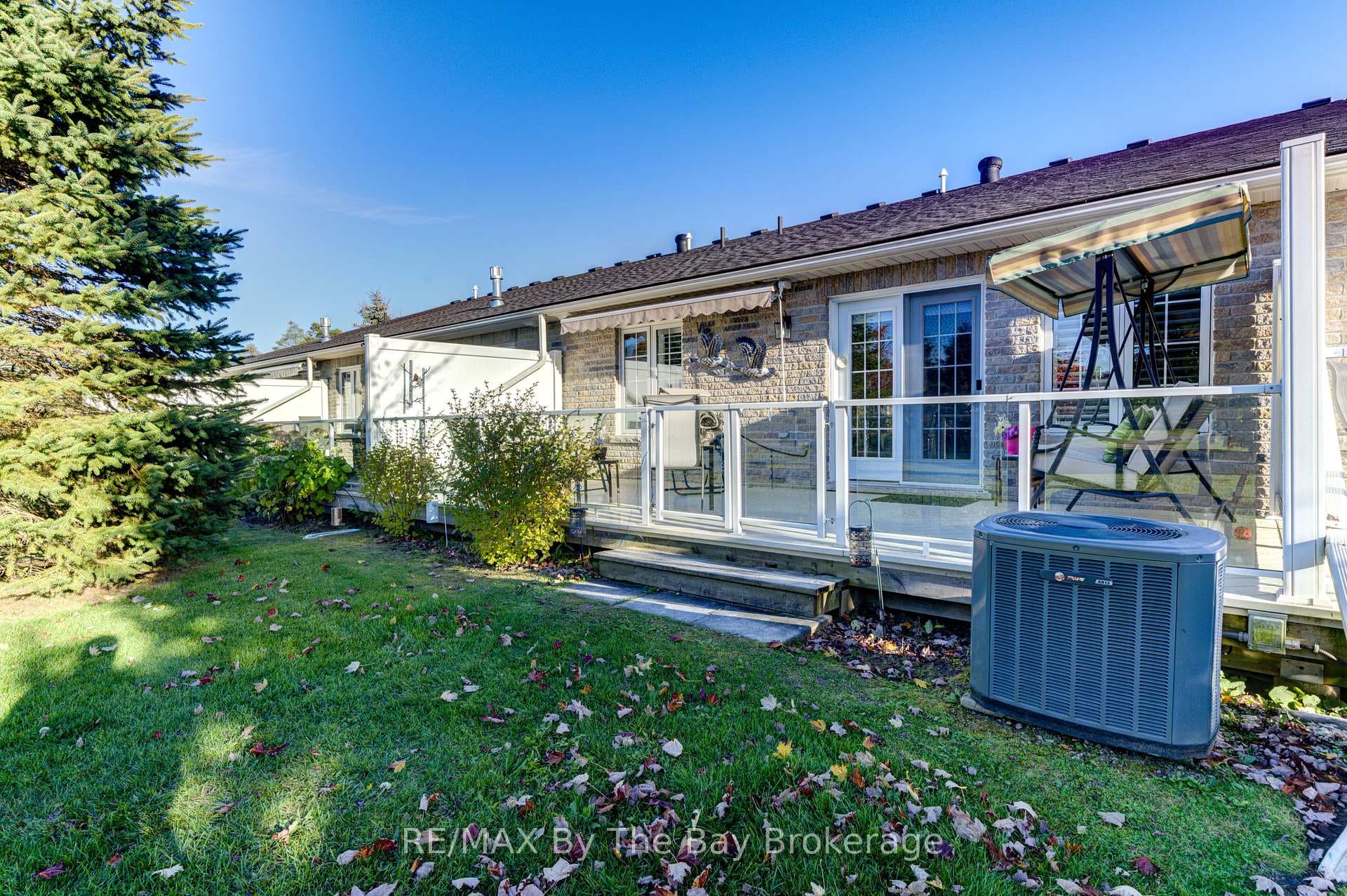 122 GREENWAY Drive photo 37