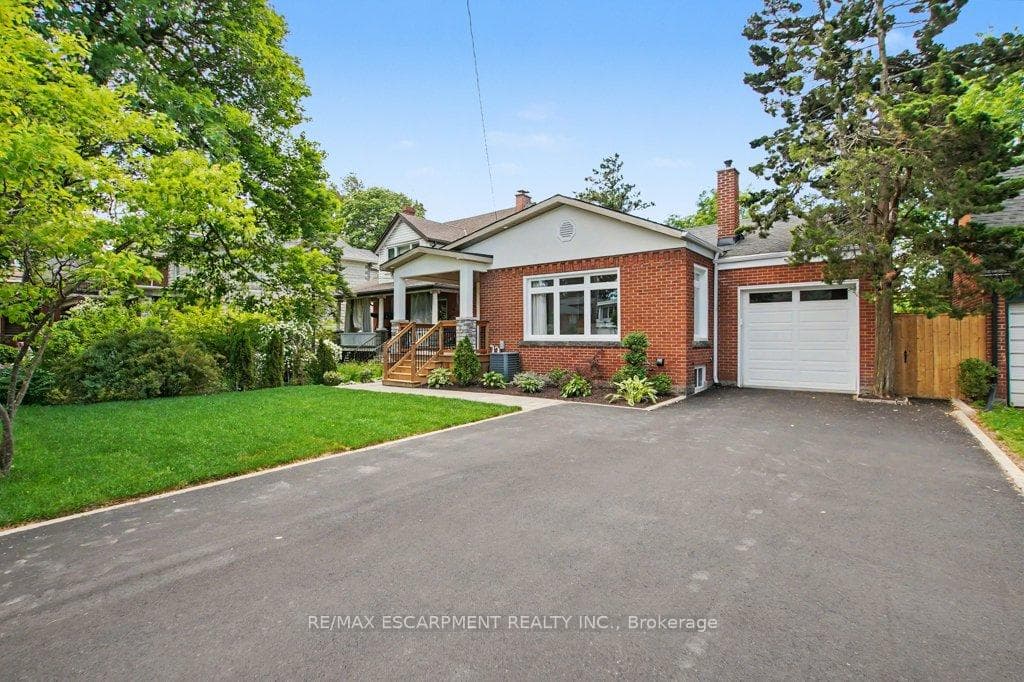 72 Mountain Park Avenue photo 2