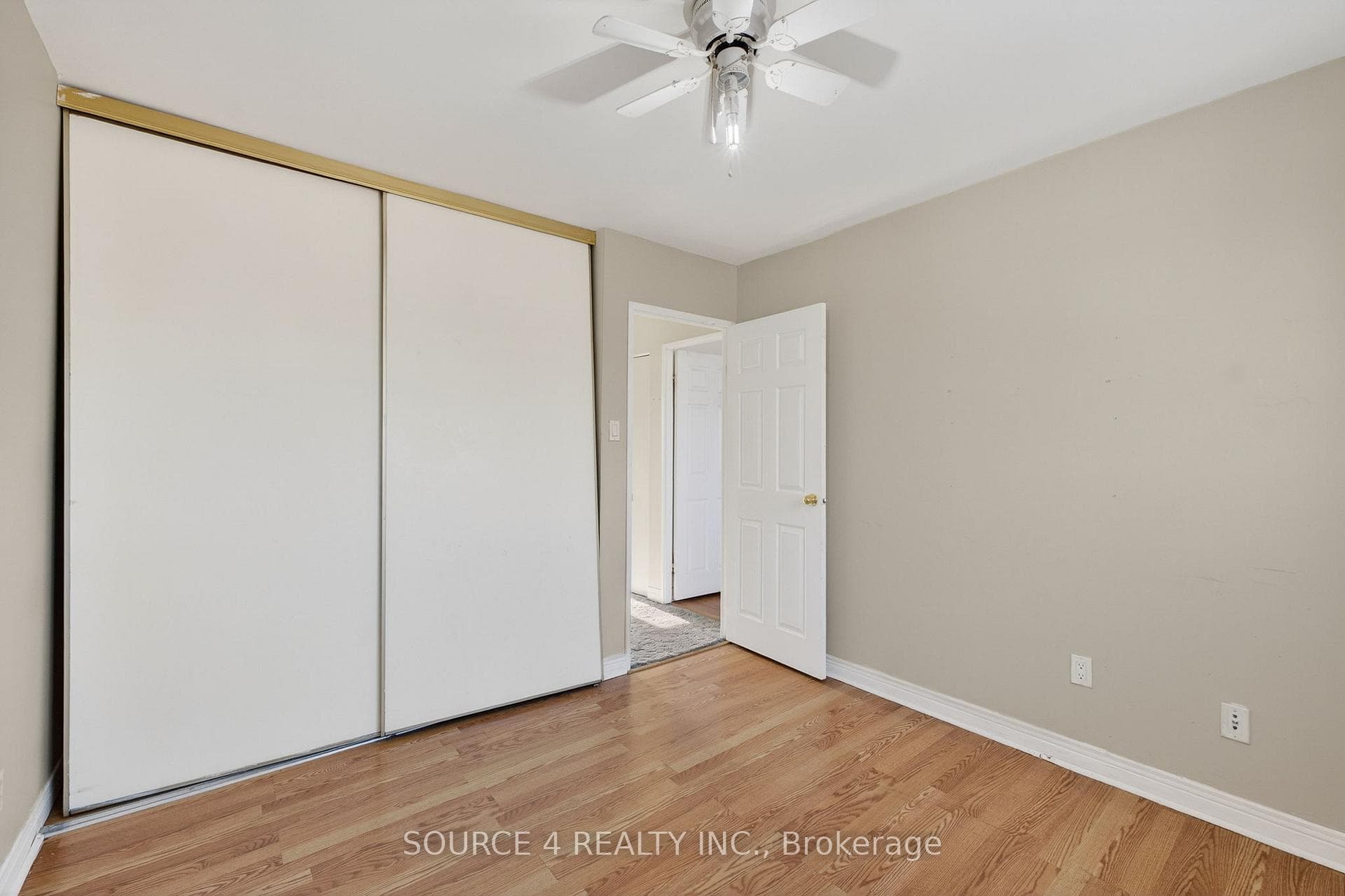 70 Griselda Crescent photo 17