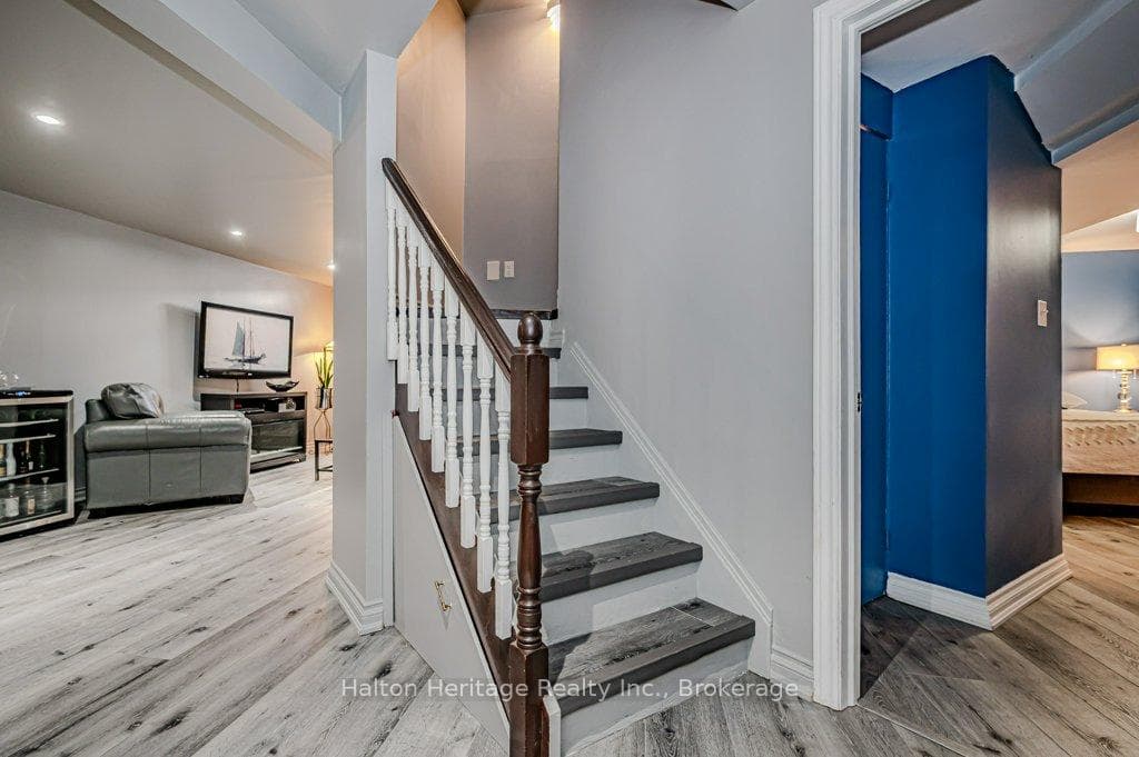 57 Longyear Drive photo 24