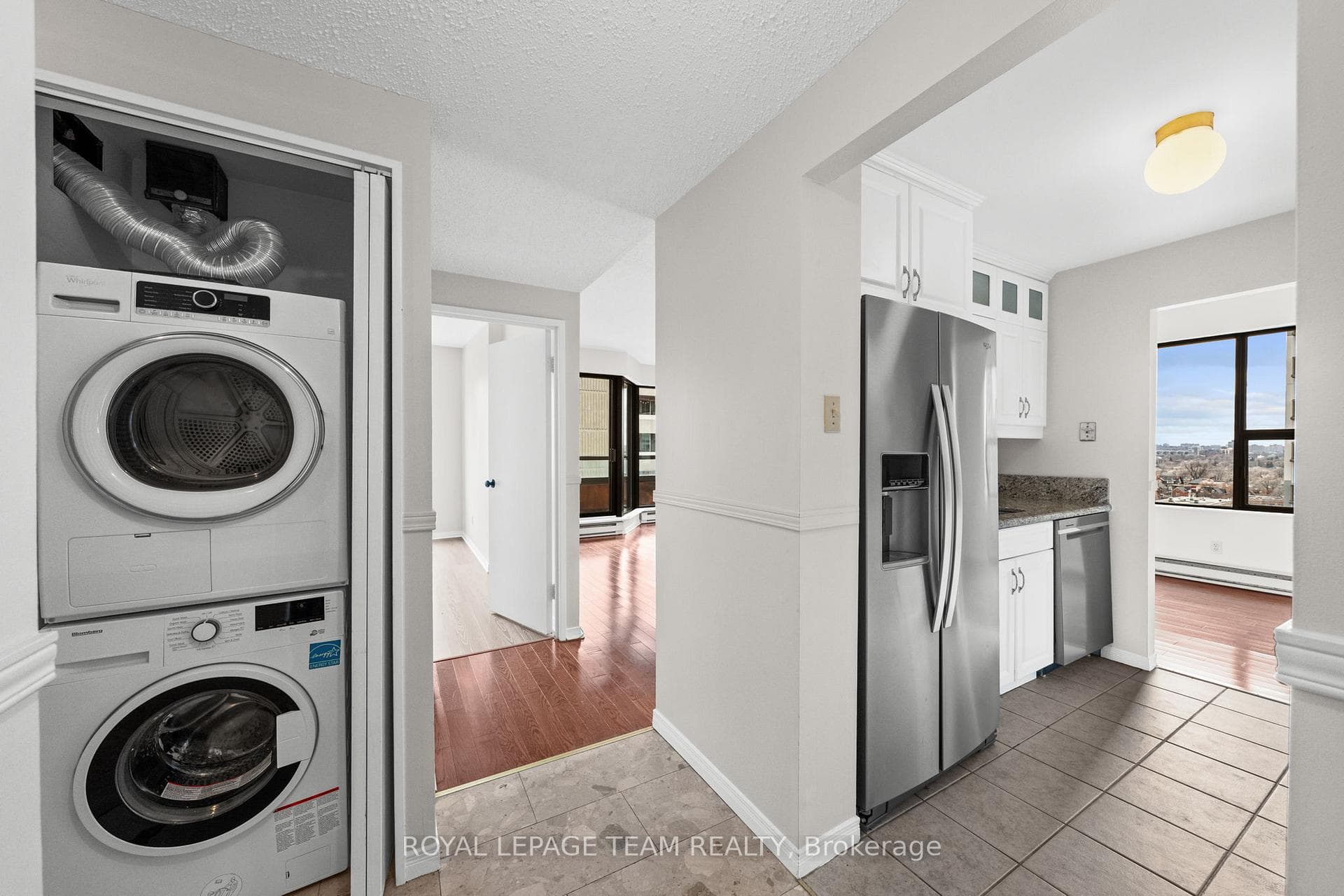 556 Laurier Avenue Unit 1207 photo 14